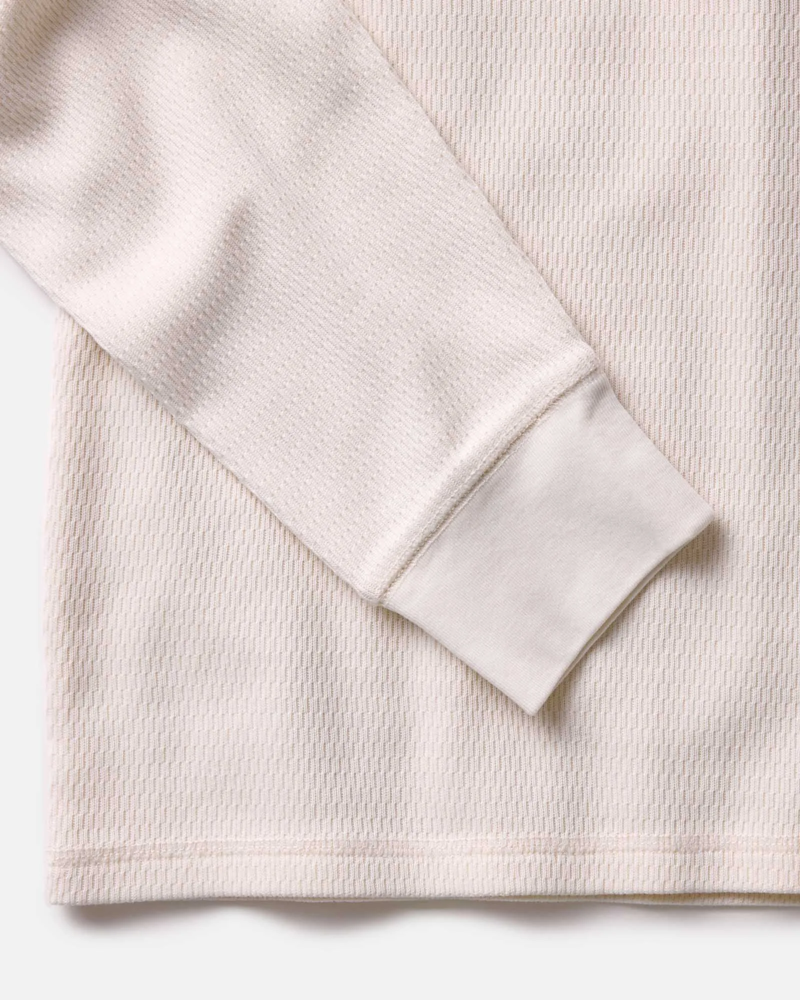 Slim fit clothing The Organic Cotton Crew in Vintage White Waffle