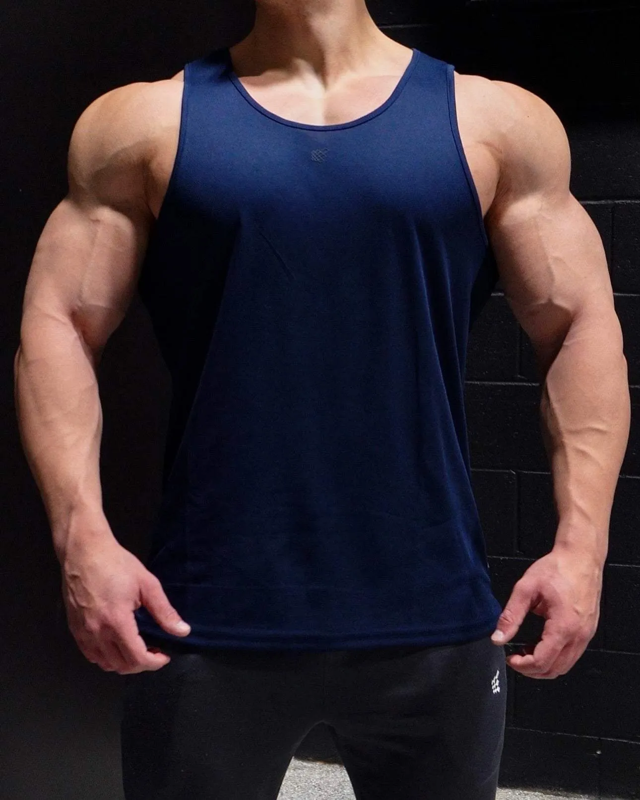 Alpha Microfiber Fast-Dry Gym Tank Top - Space Blue Layered Cut