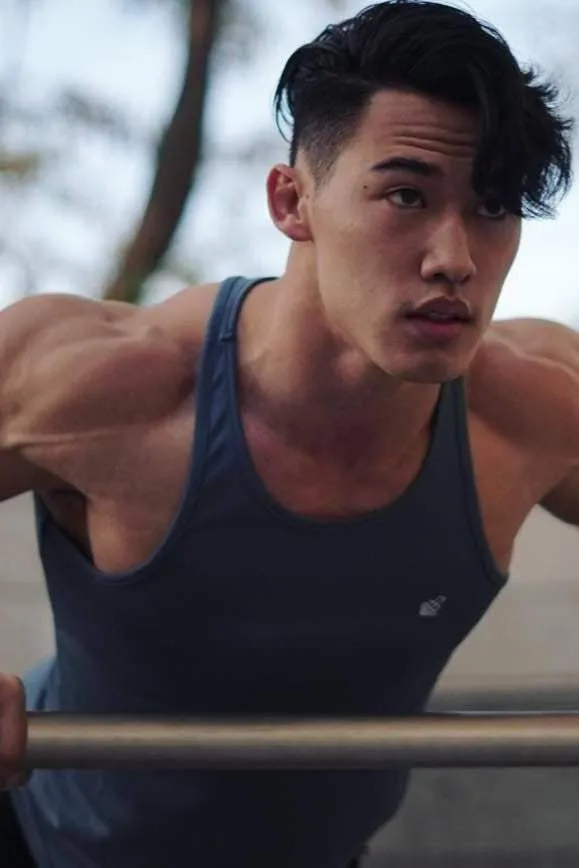 Fast-Dry Bodybuilding Workout Stringer - Gray Travel Cool