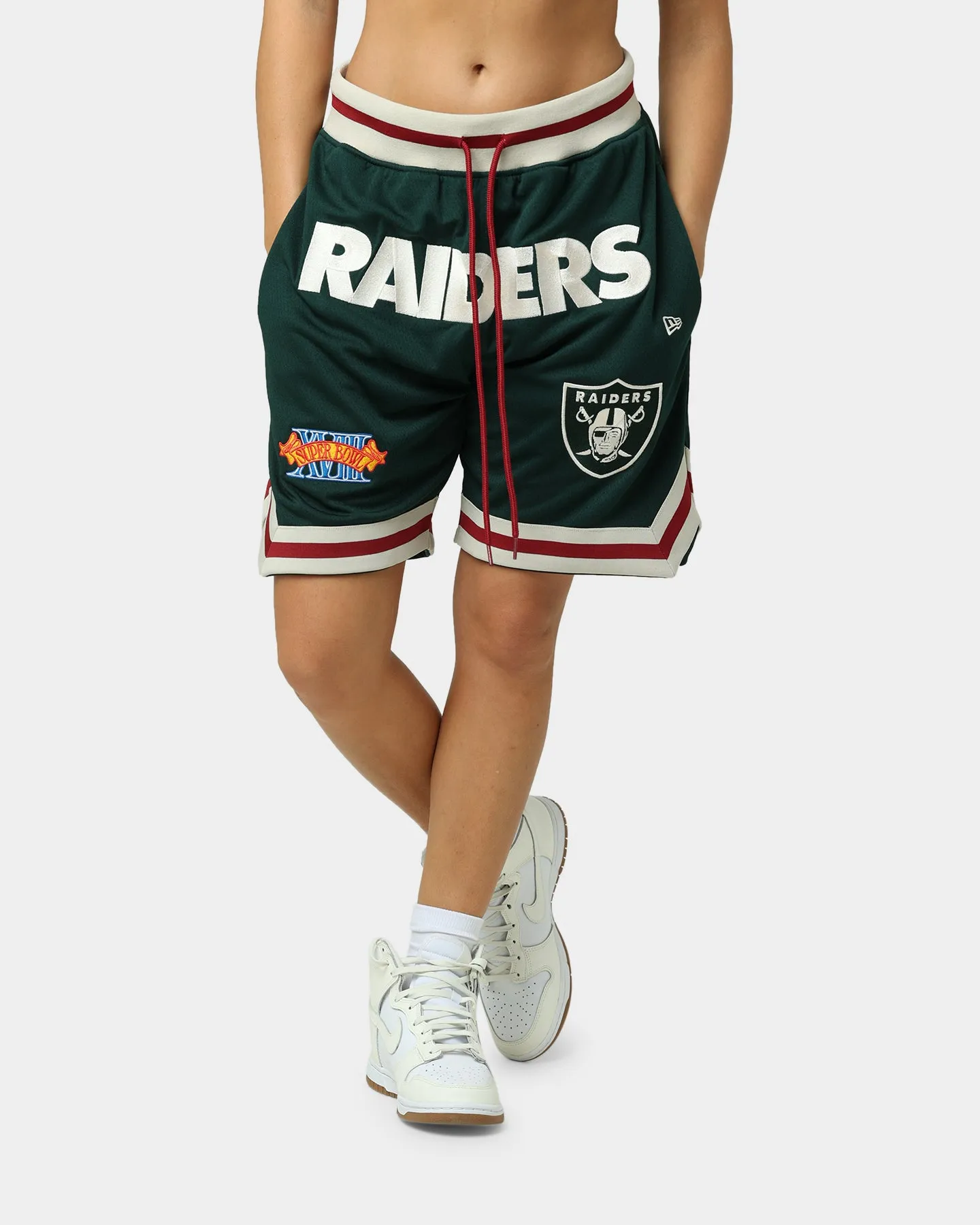 Wind Resistant Panels Abrasion Resistant Edges New Era Las Vegas Raiders Mesh Shorts Dark Green