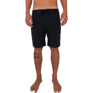 Wrinkle Resistant Material FOUNDATION BOARDSHORT / BLACK