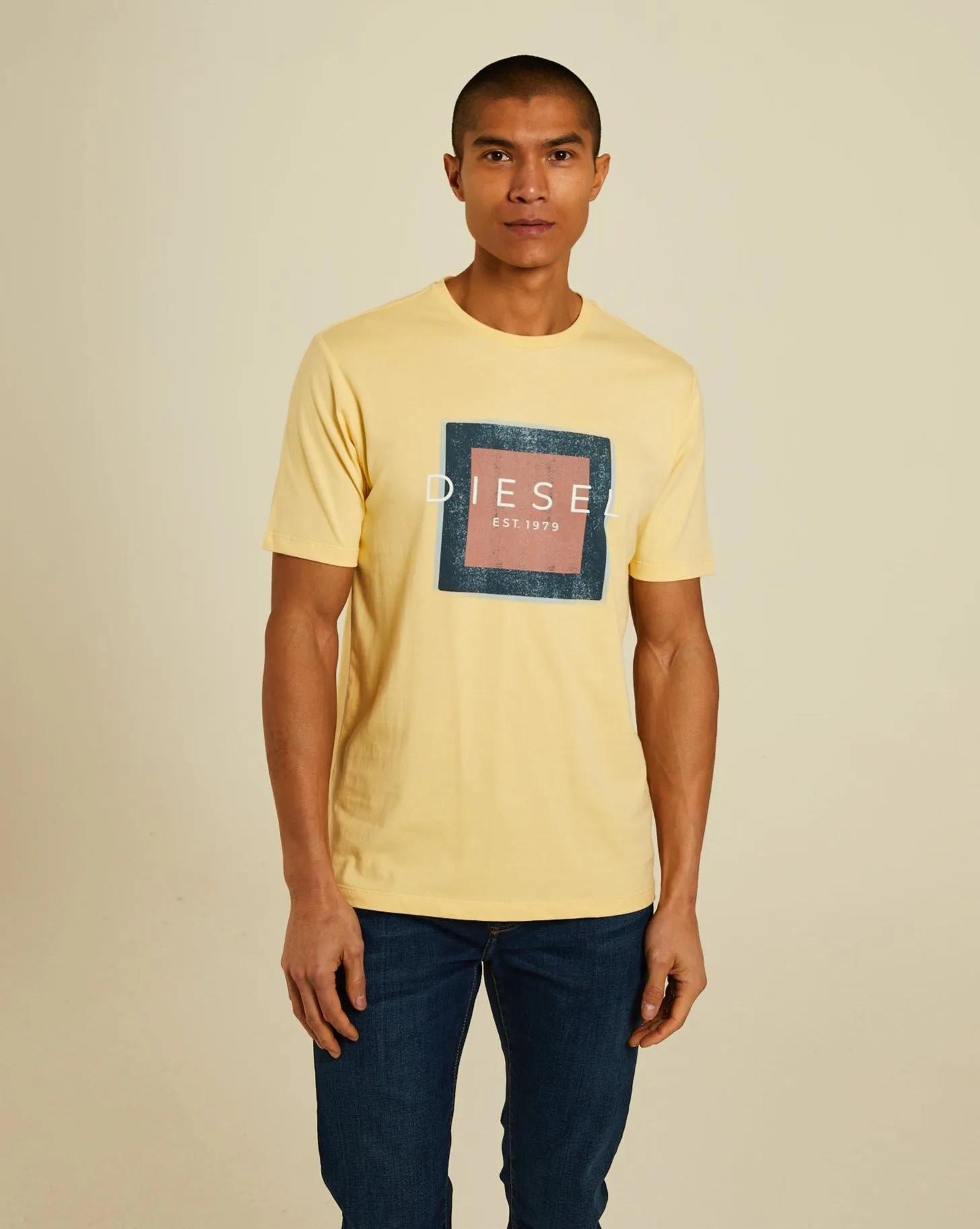 Freeman Tee Lemon Sorbet Fashion Top Casual Comfort Fit