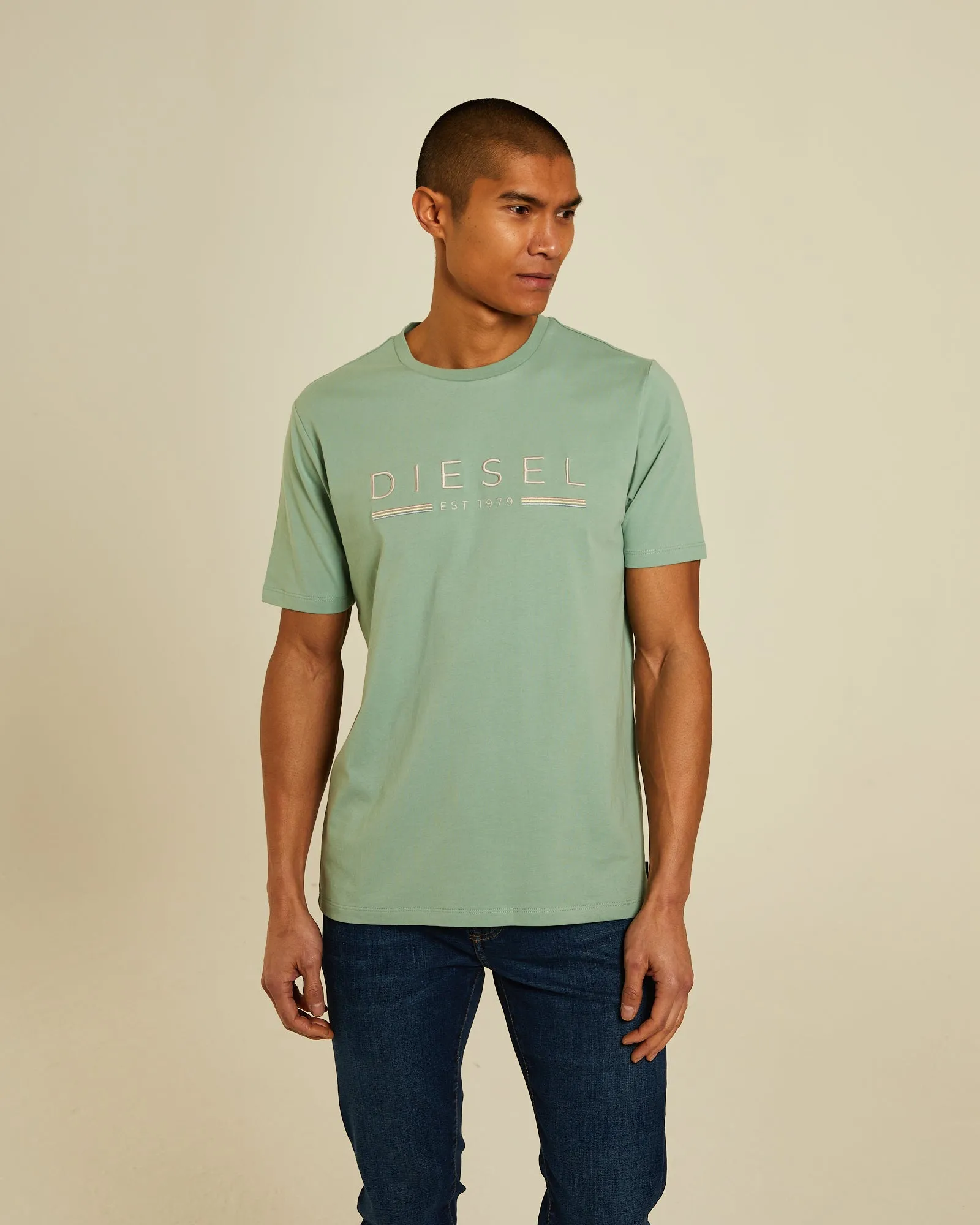 Fenton Tee Surf Green Seasonal Staple