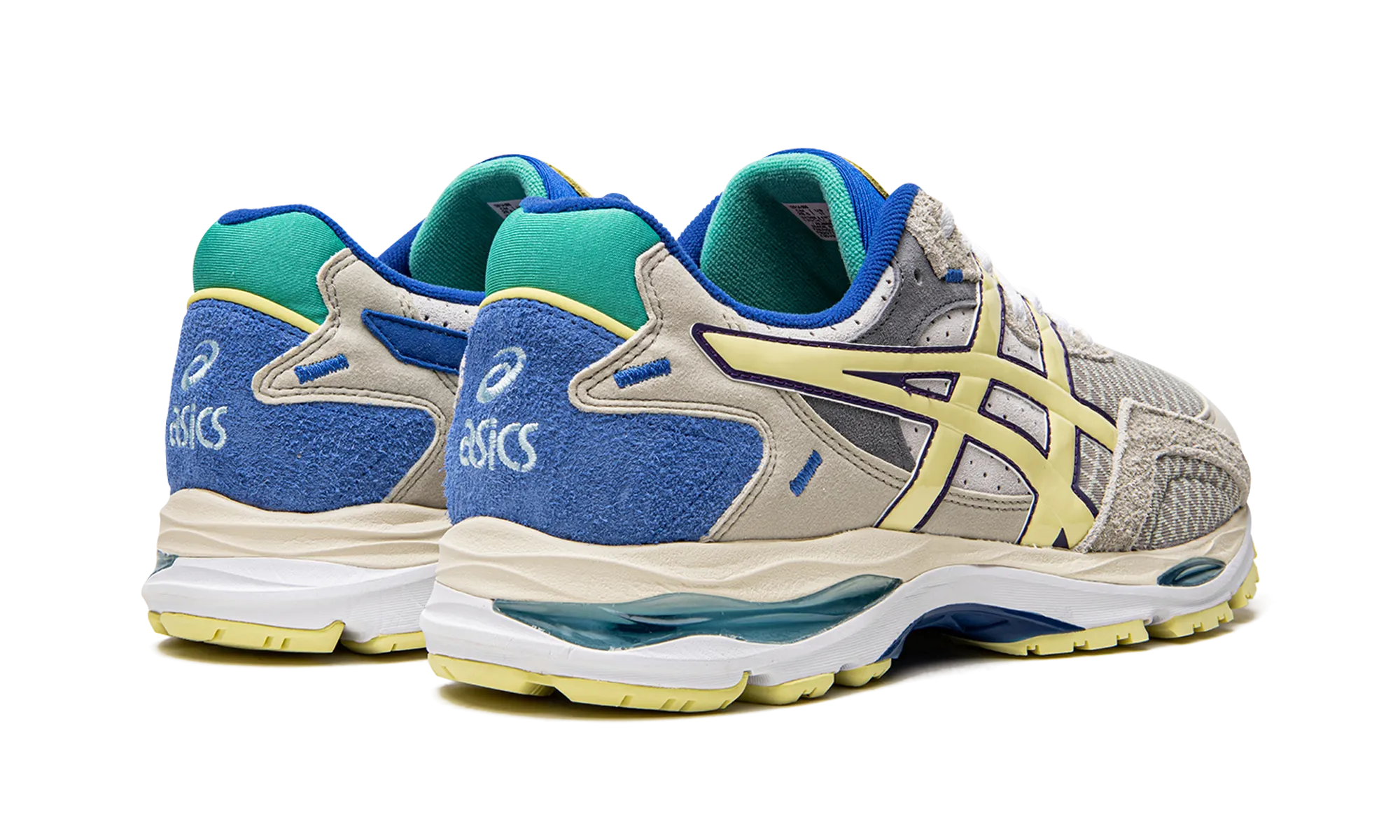 Gel-MC Plus "Bodega" Moisture Wicking Liner Lifestyle Design