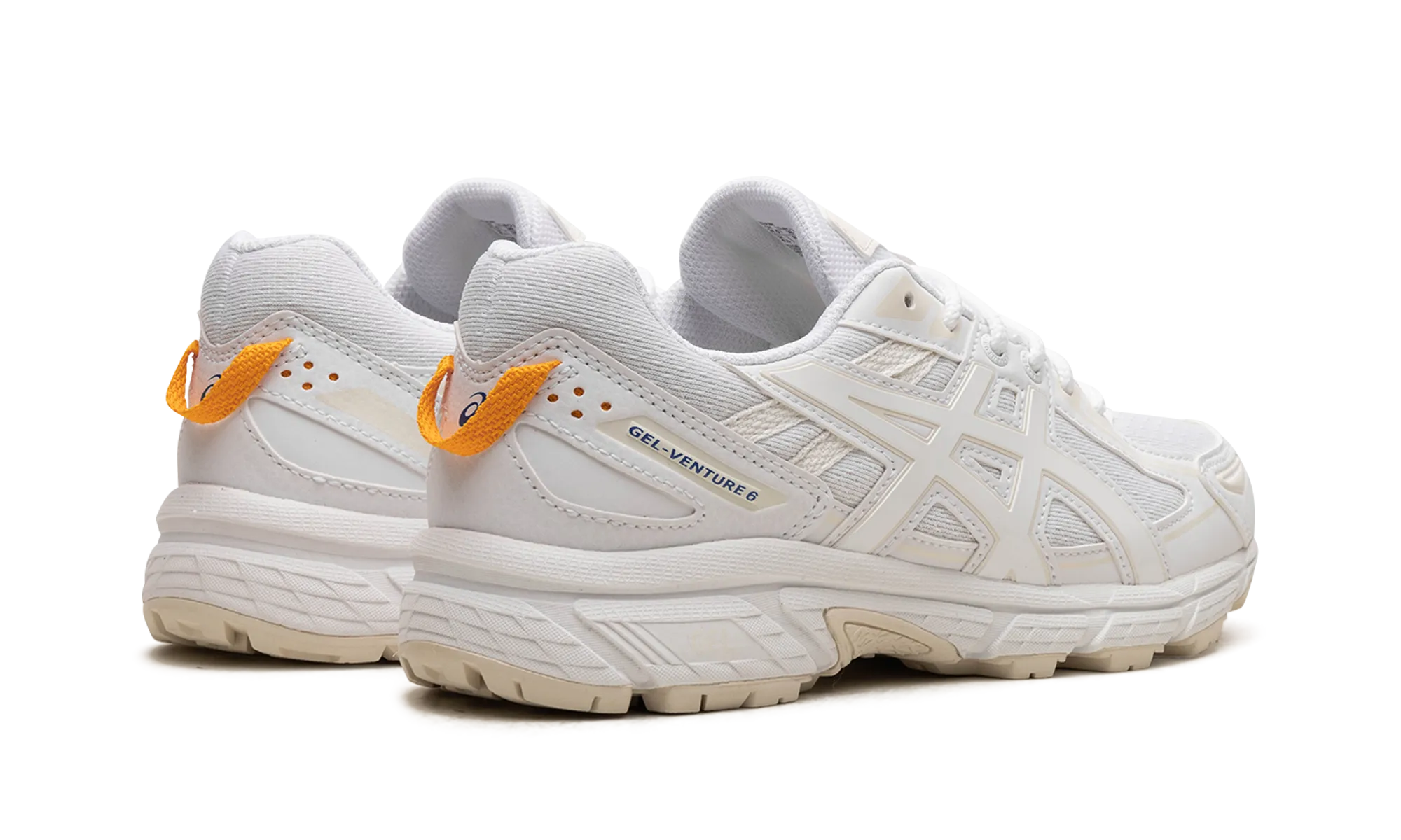 Gel Venture 6 "White Cream" Lifestyle Focus Daily Wear