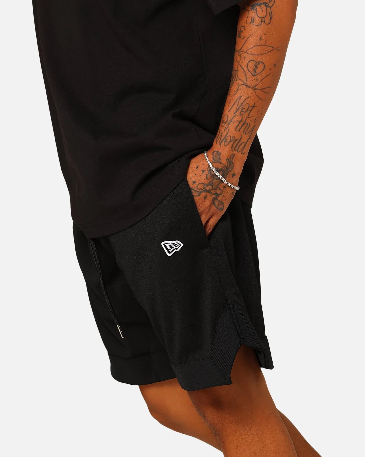 Chafe Resistant Edges Flex Style New Era Branded Shorts Black