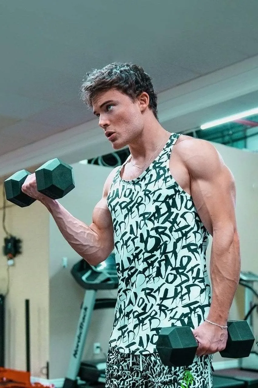 Operator - trained Graphic Muscle Stringer - Chaotic White