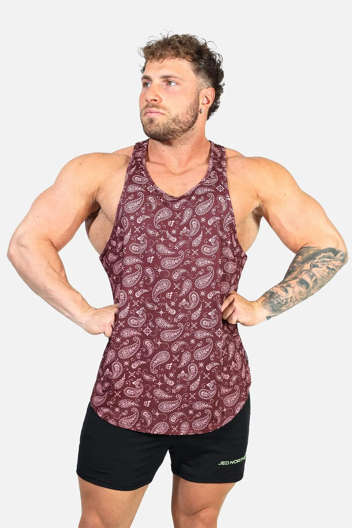 Travel Essential Interchangeable Graphic Muscle Stringer - Maroon Paisley