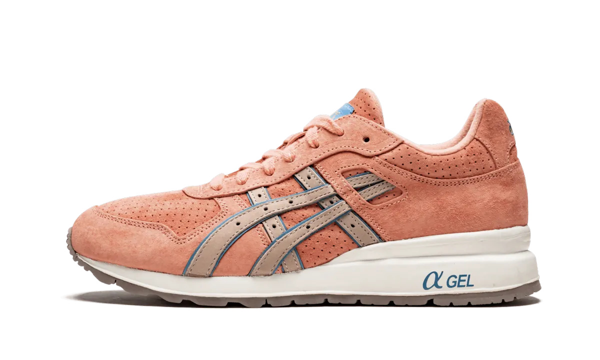 Bend Hike Sleek Form GT 2 "Ronnie Fieg - Rose Gold"