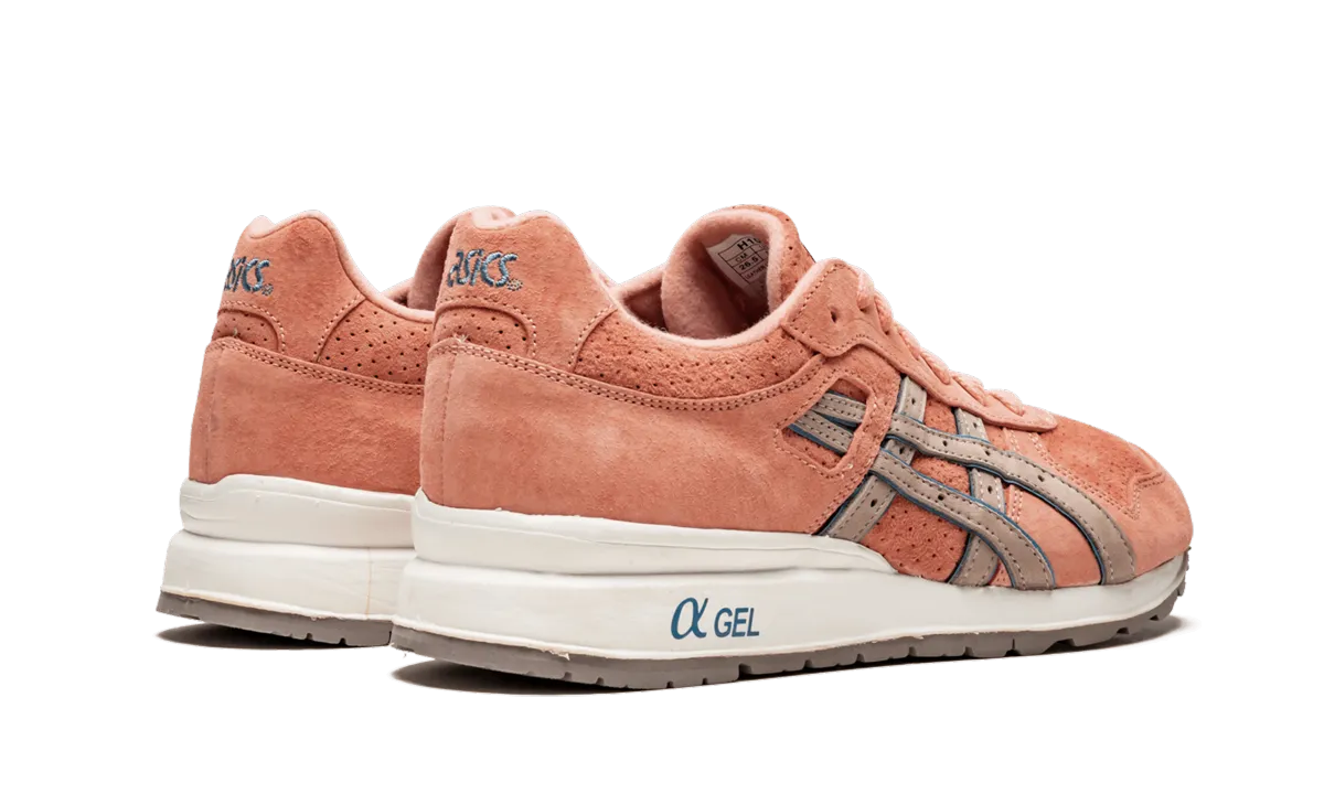 Daily Walk Marathon Day GT 2 "Ronnie Fieg - Rose Gold"