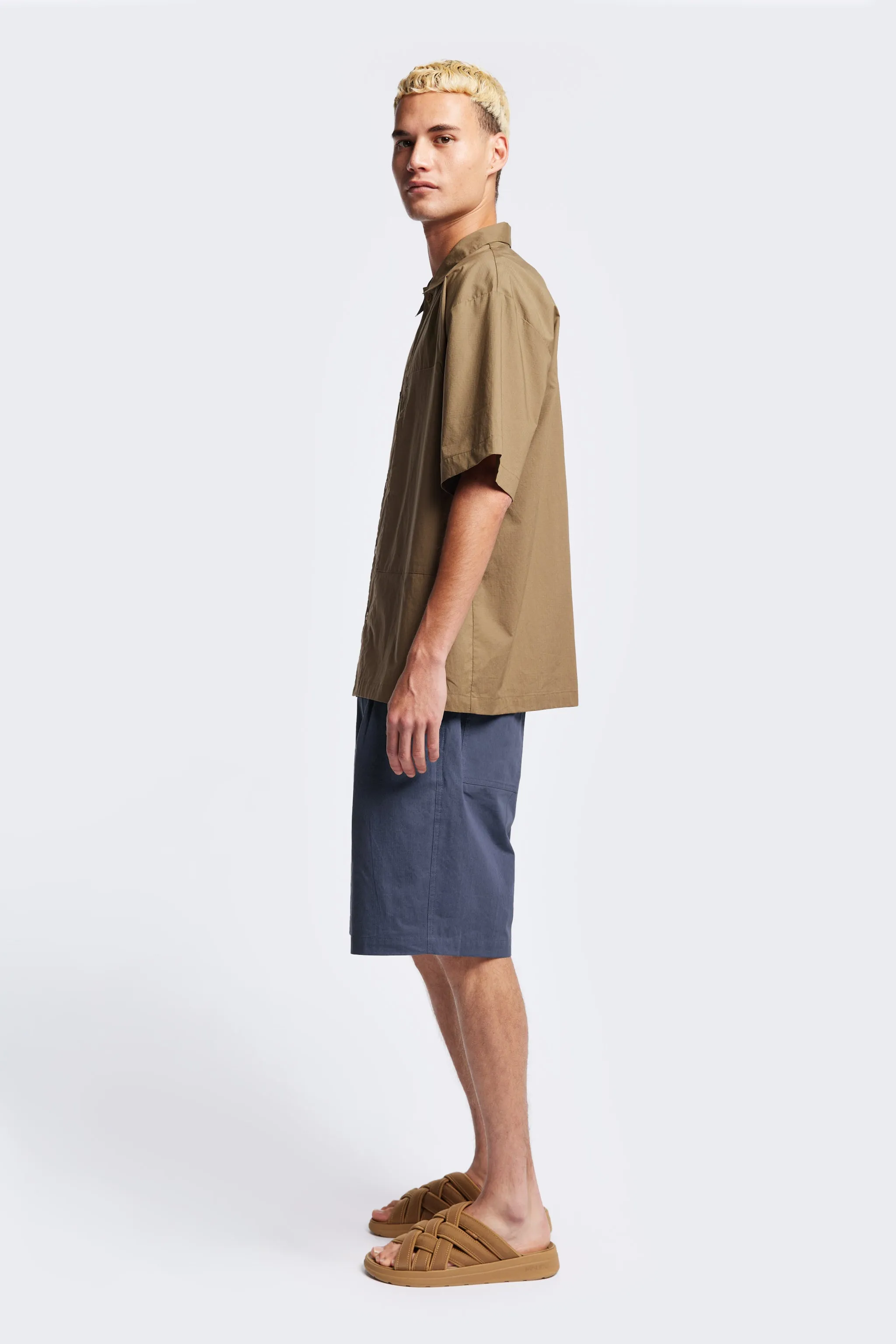 Sleek Stretch Degree Pleat Short Blue