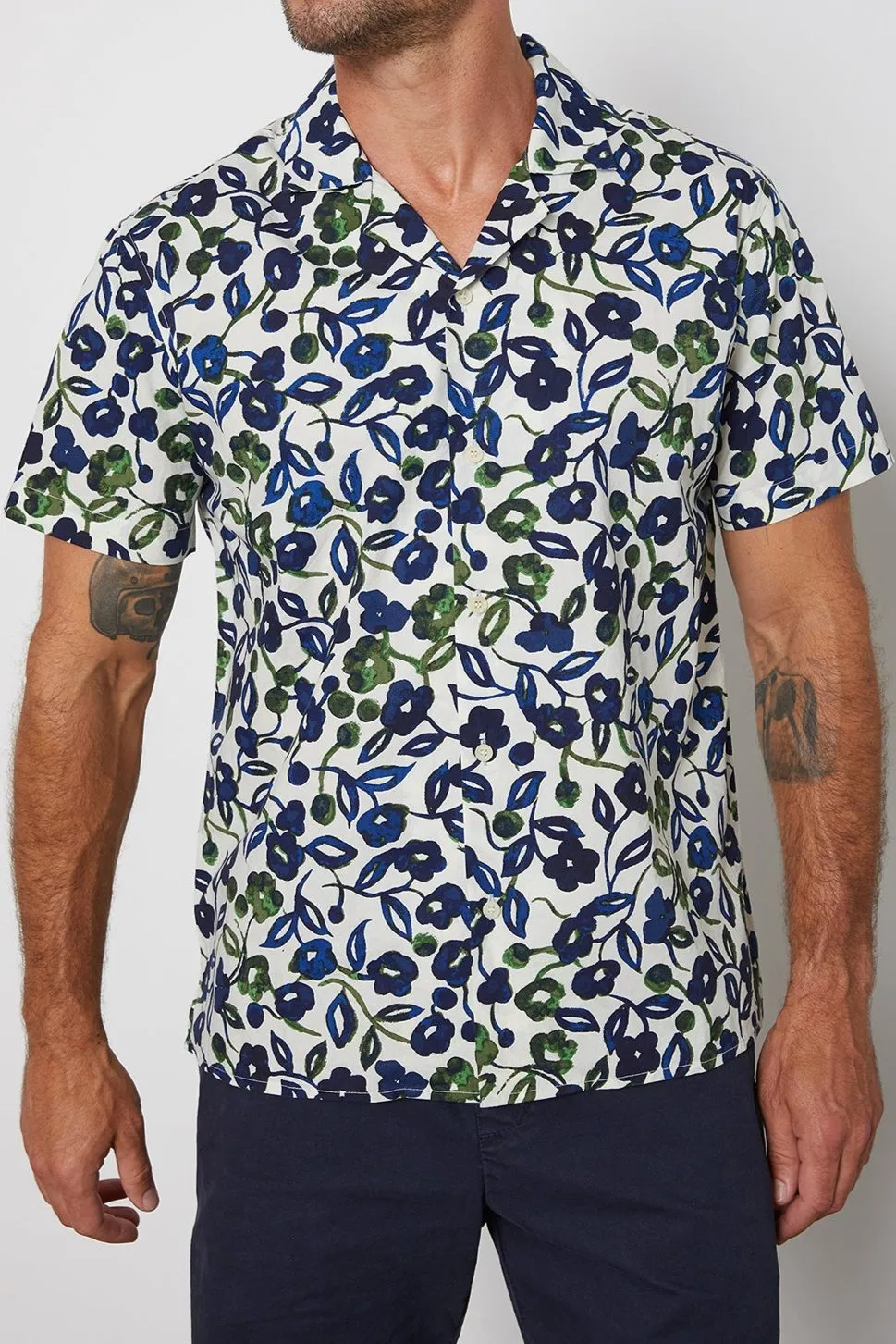 ISAIAH PRINTED BUTTON-UP SHIRT Fashion-Forward
