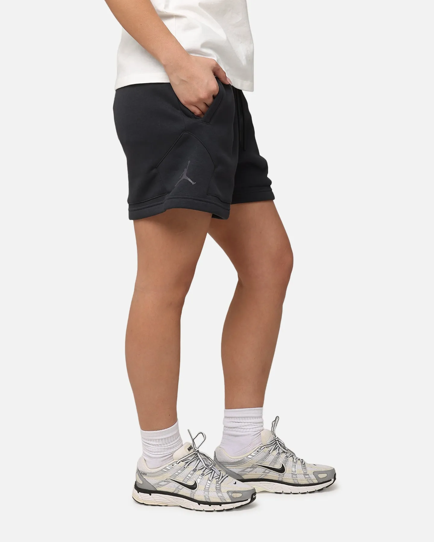 Jordan Women's Paris Saint-Germain Brooklyn Fleece Graphic Shorts Off Noir poolside gear