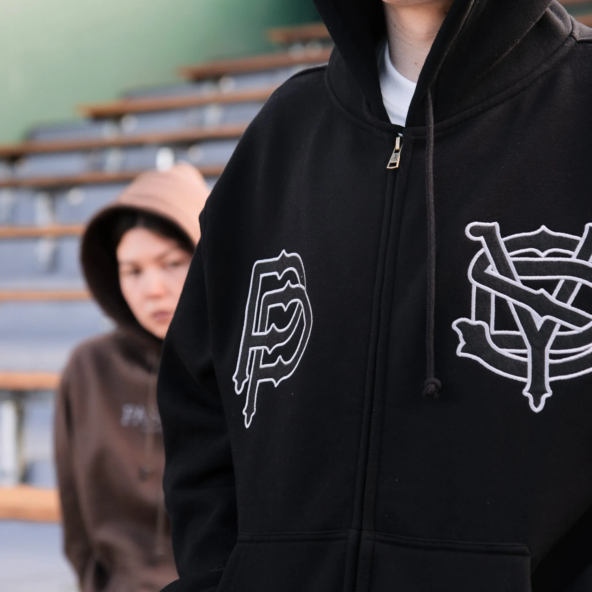 Breathable Material Pass~Port Store & Gallery Exclusive Syd Logo Zip Hood - Black