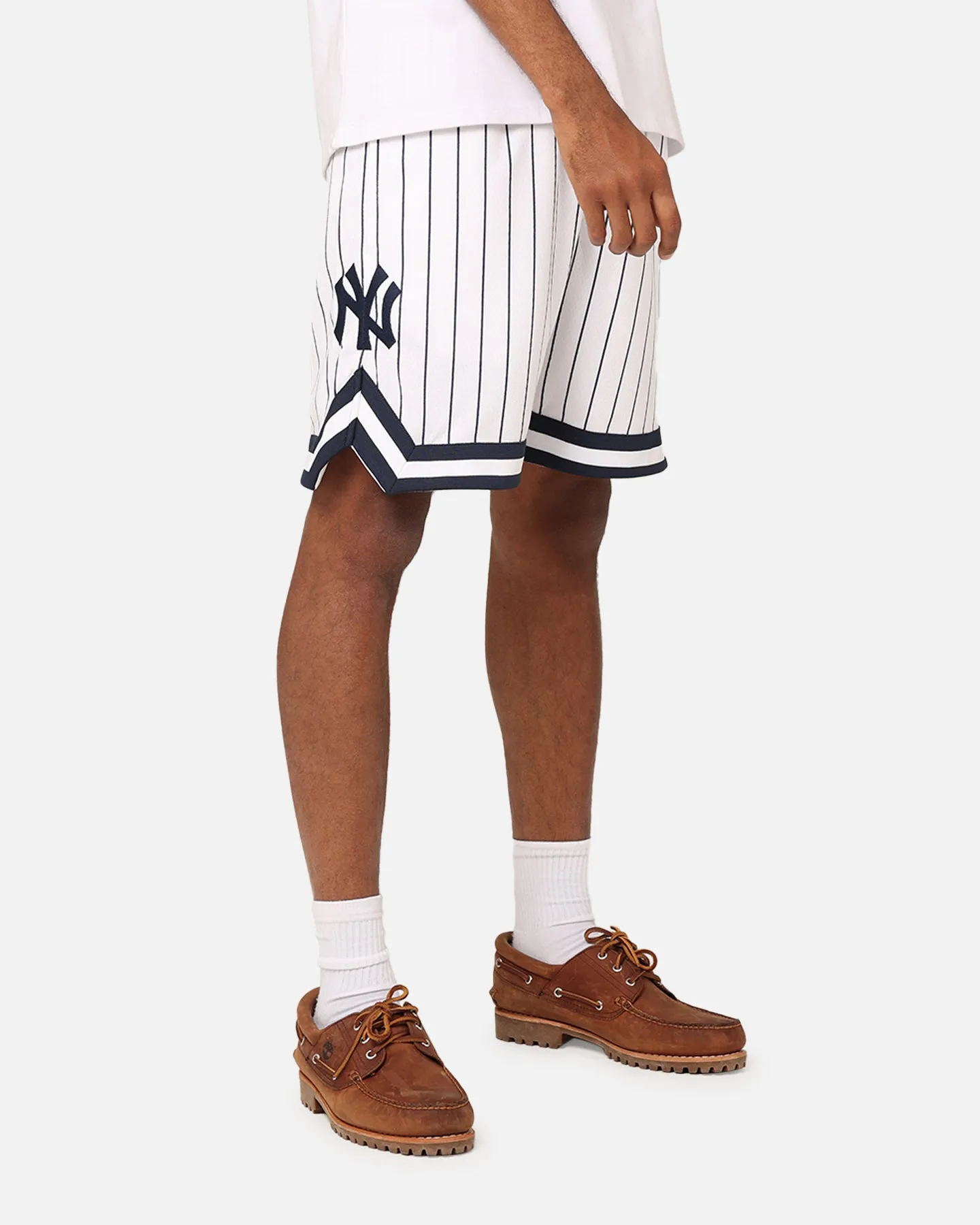 New Era New York Yankees Mesh Shorts White Pinstripe Poolside Wear