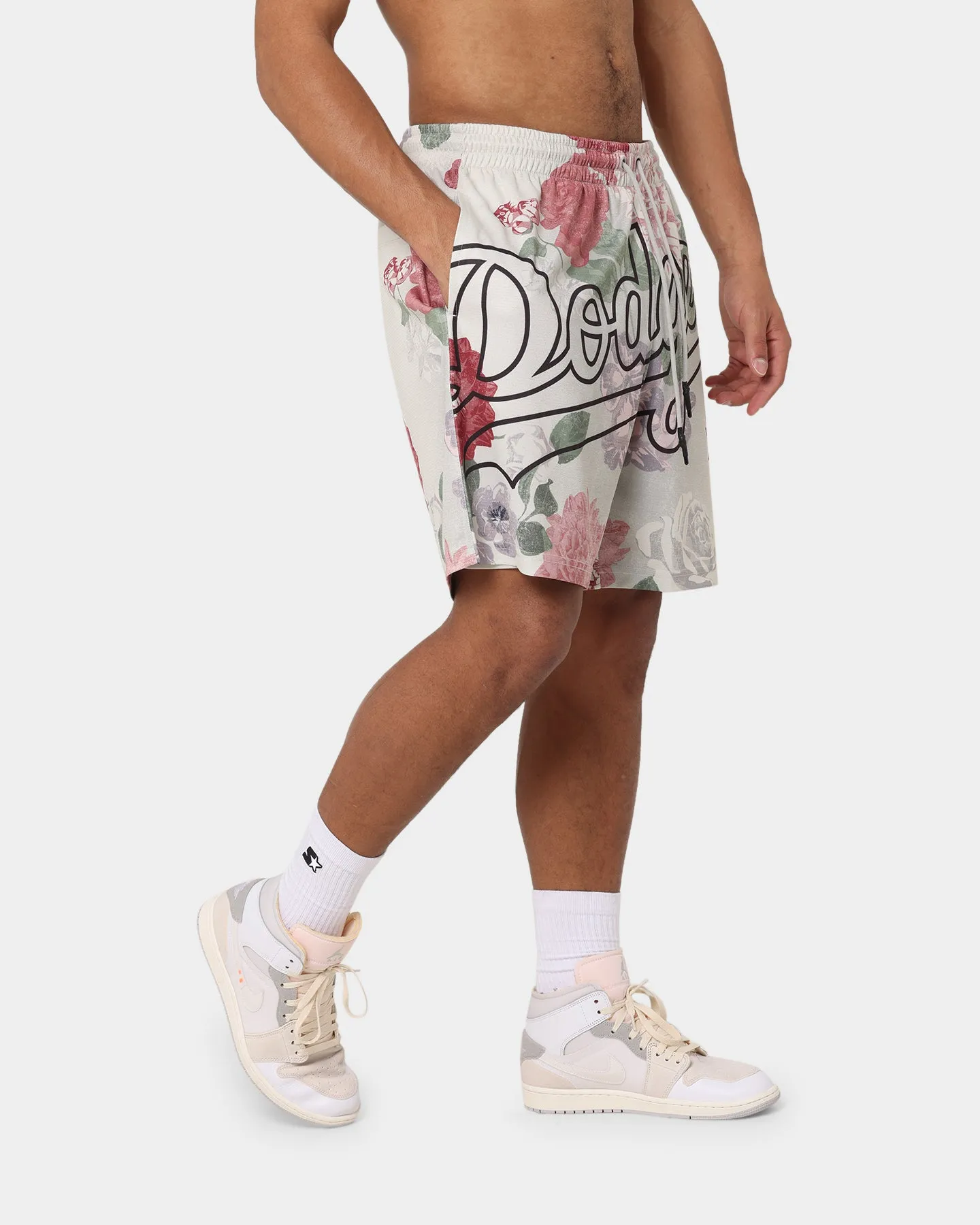 Majestic Athletic Los Angeles Dodgers Digi Floral Camo Shorts Vintage White Easy Days