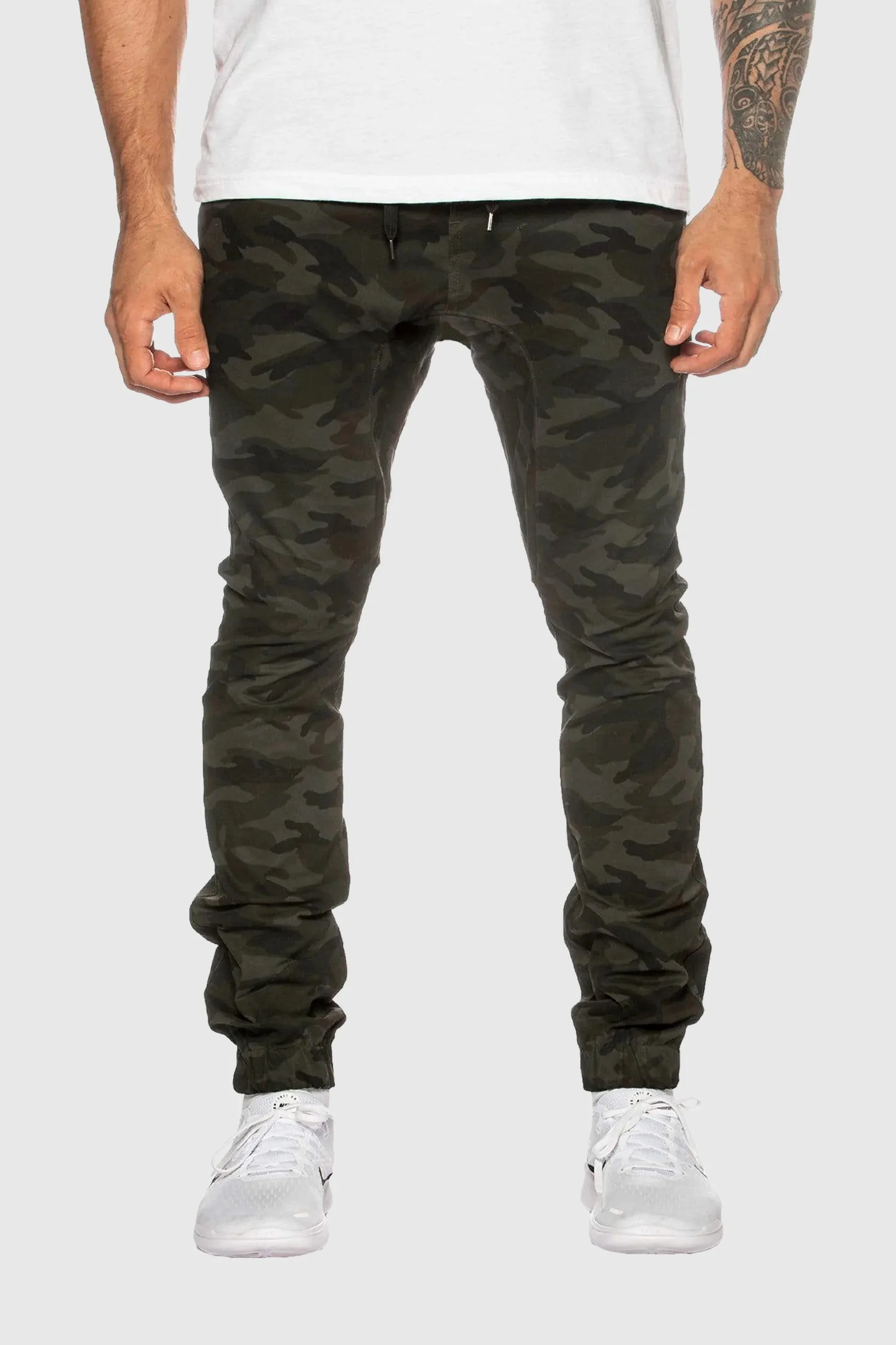 Hidden Pocket System ErgonomicArticulatedDesign Mens Camo Joggers