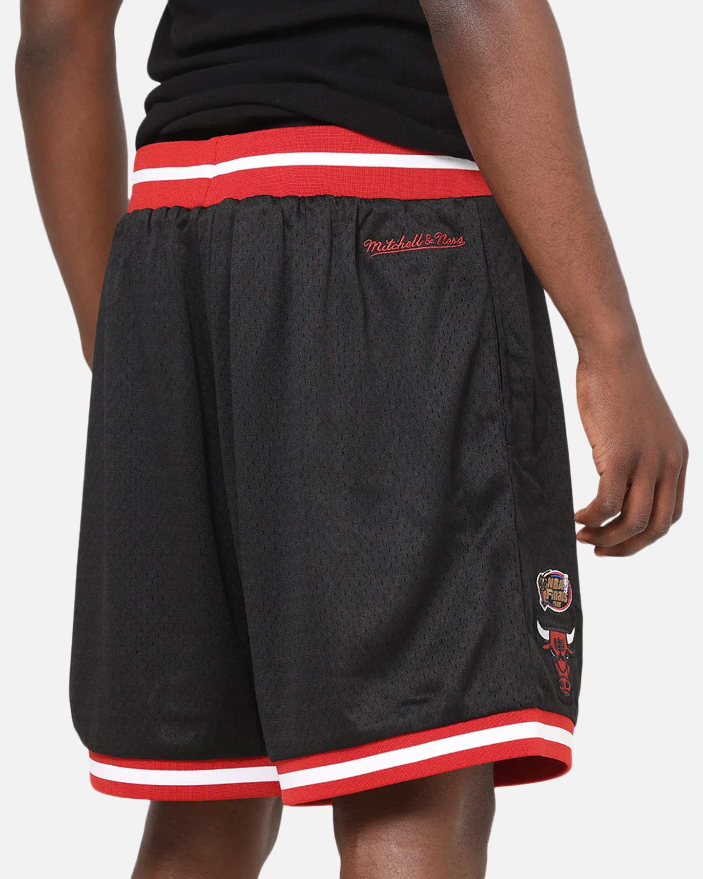 Athletic Design camping clothes Mitchell & Ness Chicago Bulls Gothic Shorts Black