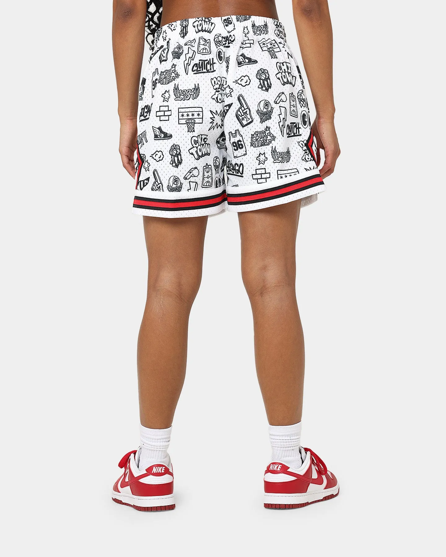 Relaxed fit style Mitchell & Ness Women's Chicago Bulls Doodle Shorts White