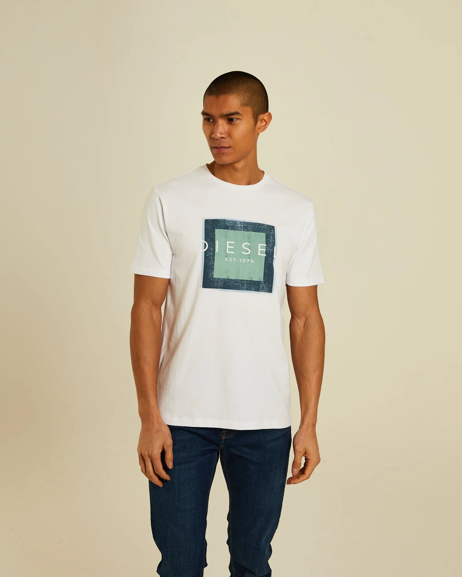 Freeman Tee Optic White Urban Comfort