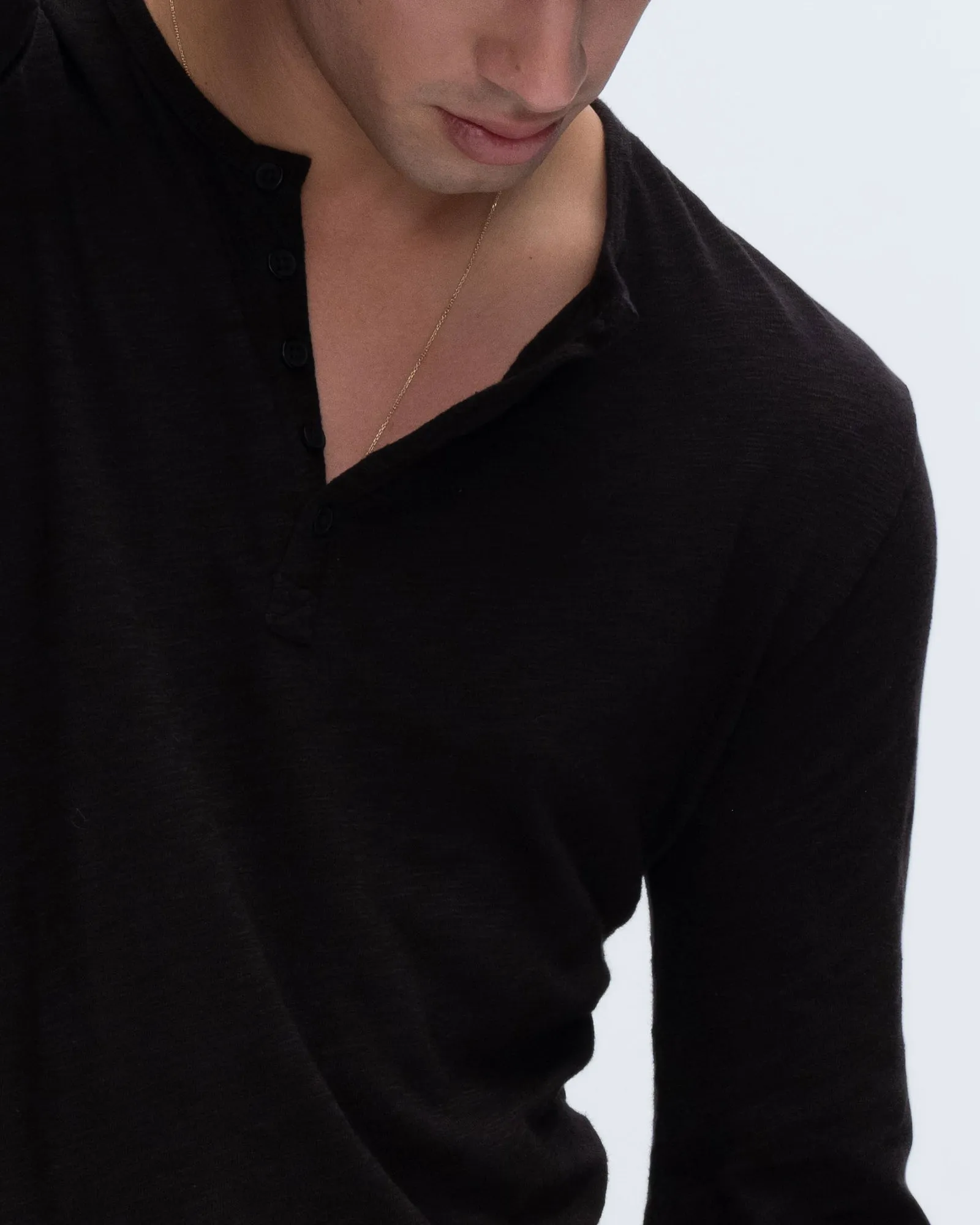 loose fitting Flexible Fit Slub Jersey Destroyed Wash Henley - Black