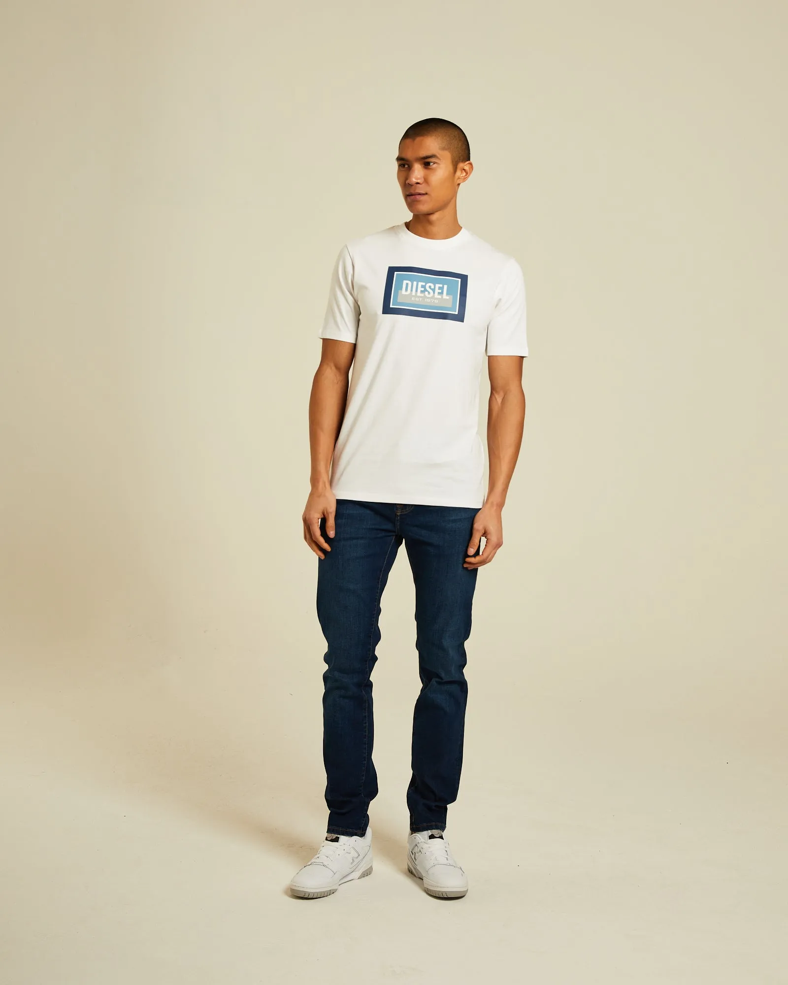 Low carbon footprint Essential Fit John Tee Dove White