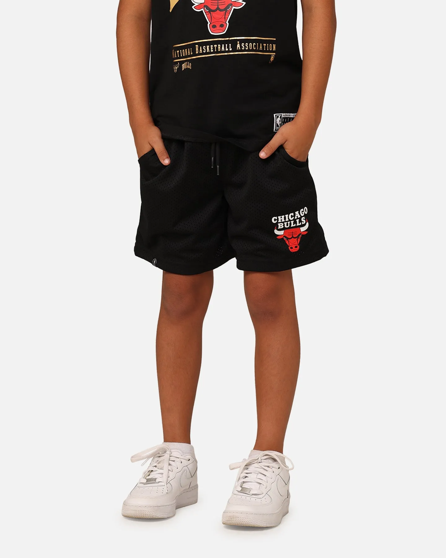Simple Comfort NBA Kids' Chicago Bulls Team Mesh Shorts Black
