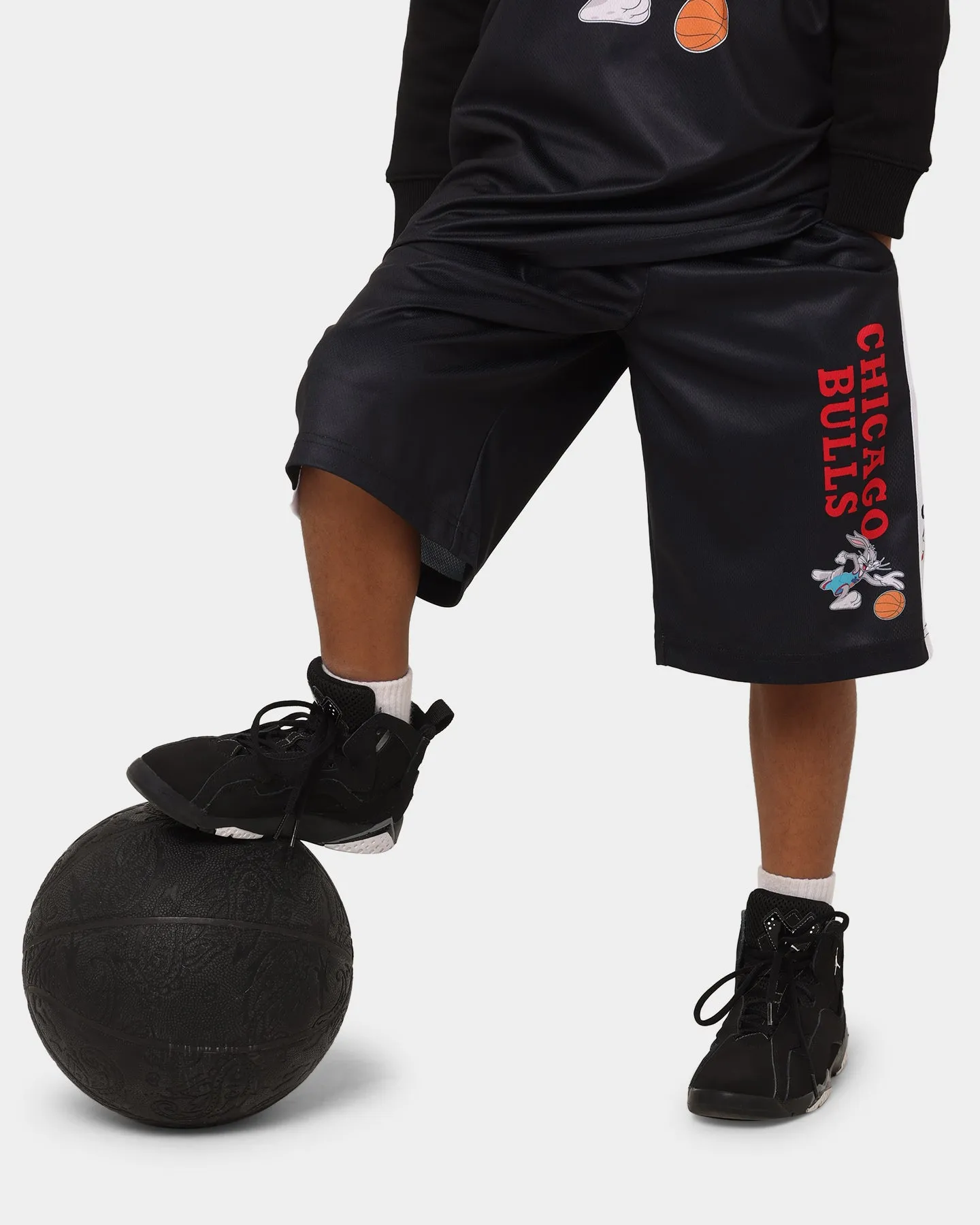 Mesh Ventilation Zones NBA Kid's NBA X Space Jam 2: A New Legacy Chicago Bulls Shorts Black