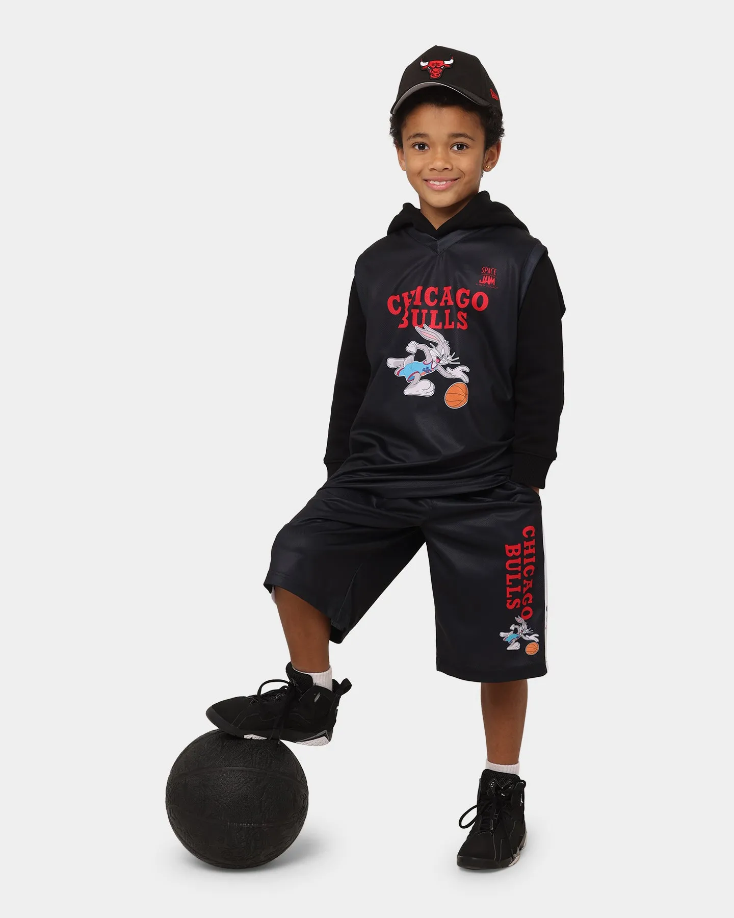 NBA Kid's NBA X Space Jam 2: A New Legacy Chicago Bulls Shorts Black Rubberized Waistband Warm Day