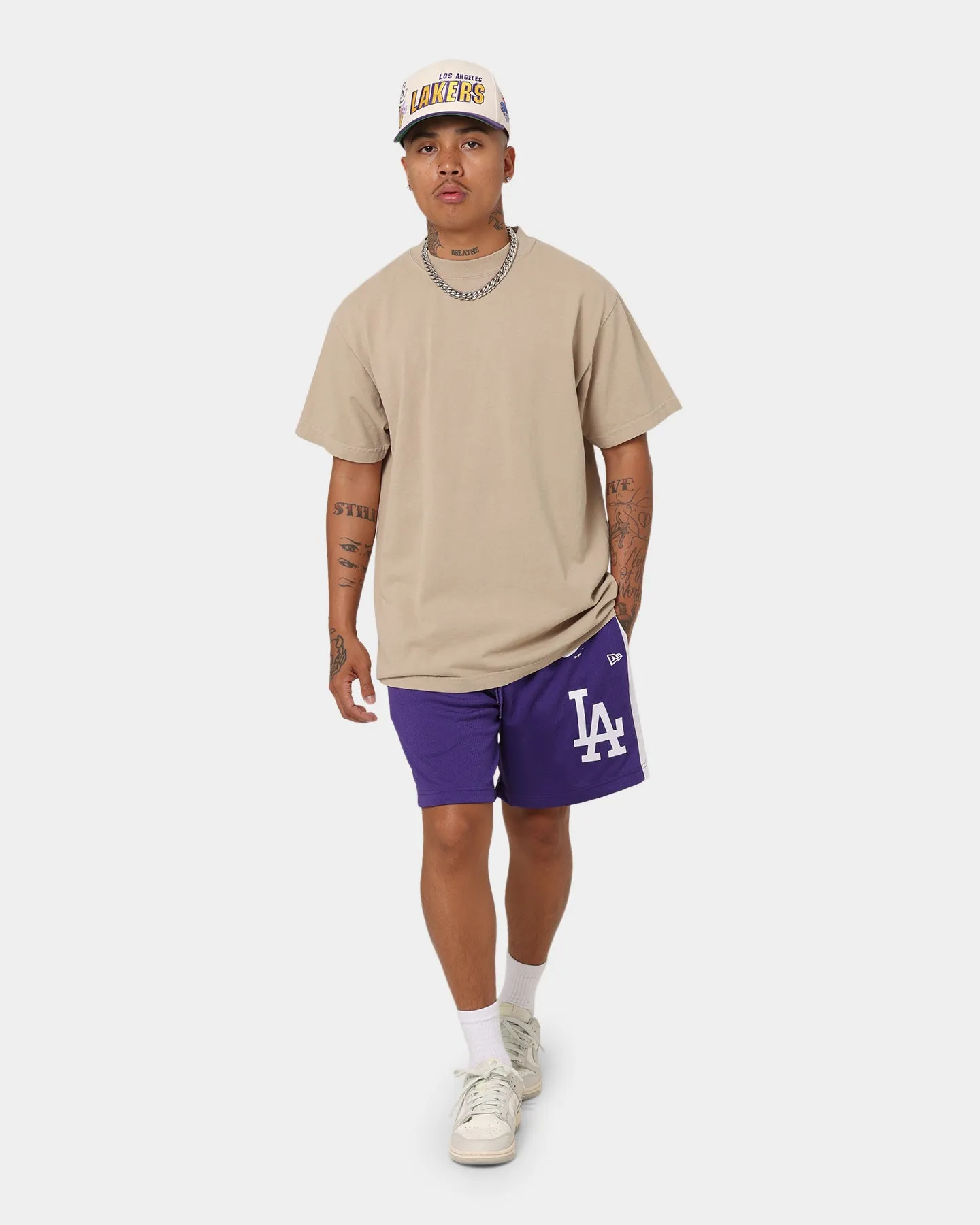 Light Coverage New Era Los Angeles Dodgers Basketball Shorts Purple