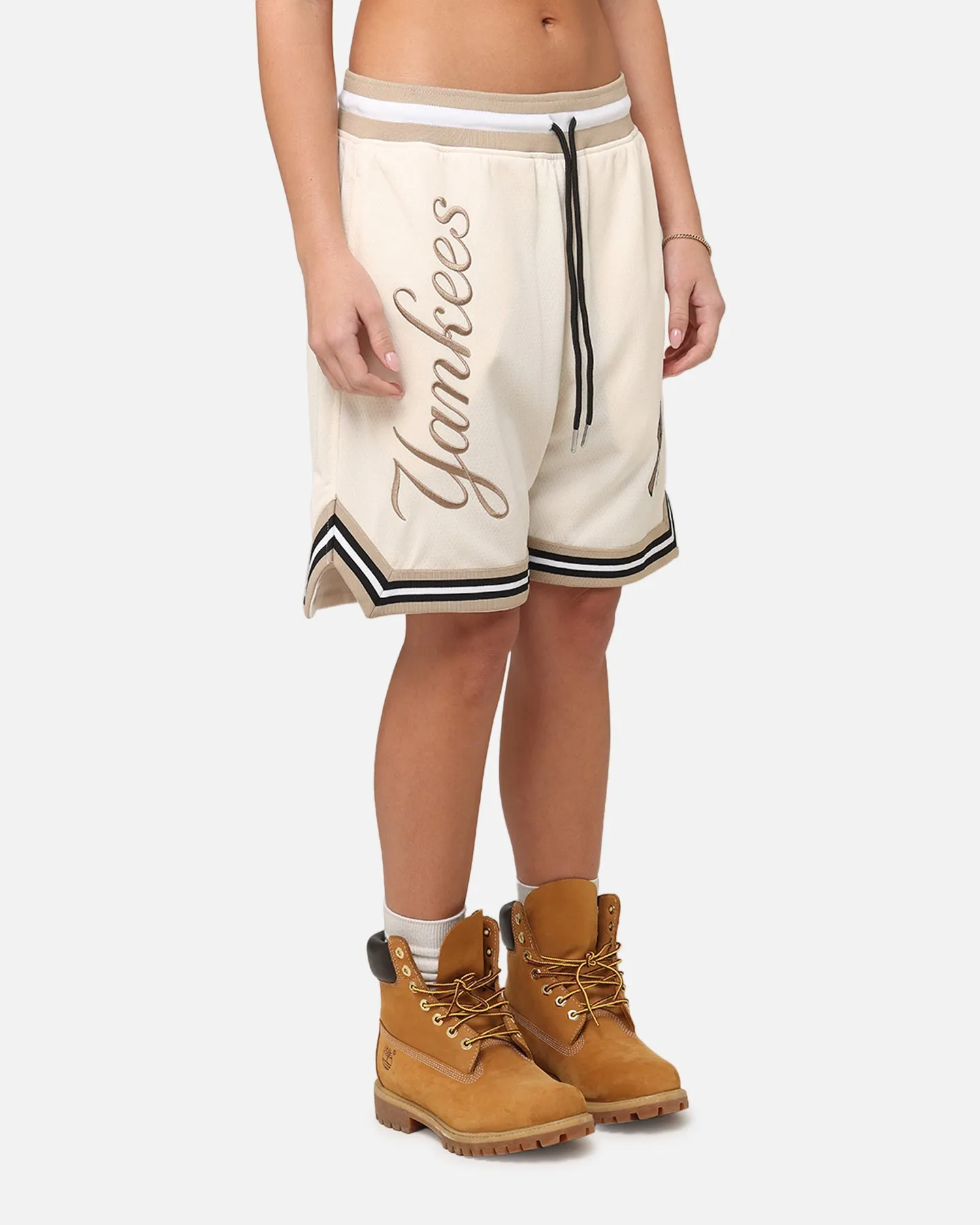 New Era New York Yankees Mesh Shorts Light Beige Comfort Flex