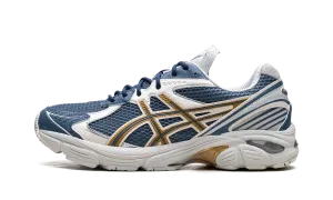 UB8-S GT-2160 "Cream Pure Silver" synthetic material