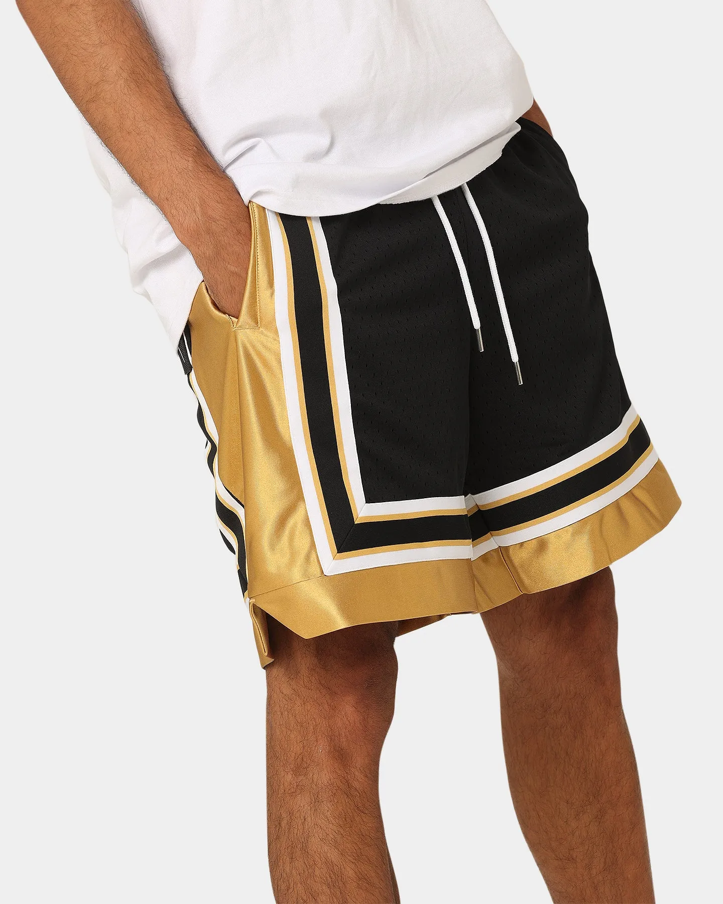 Nike 8" Circa Basketball Shorts Black/Wheat Gold NonIrritatingTags