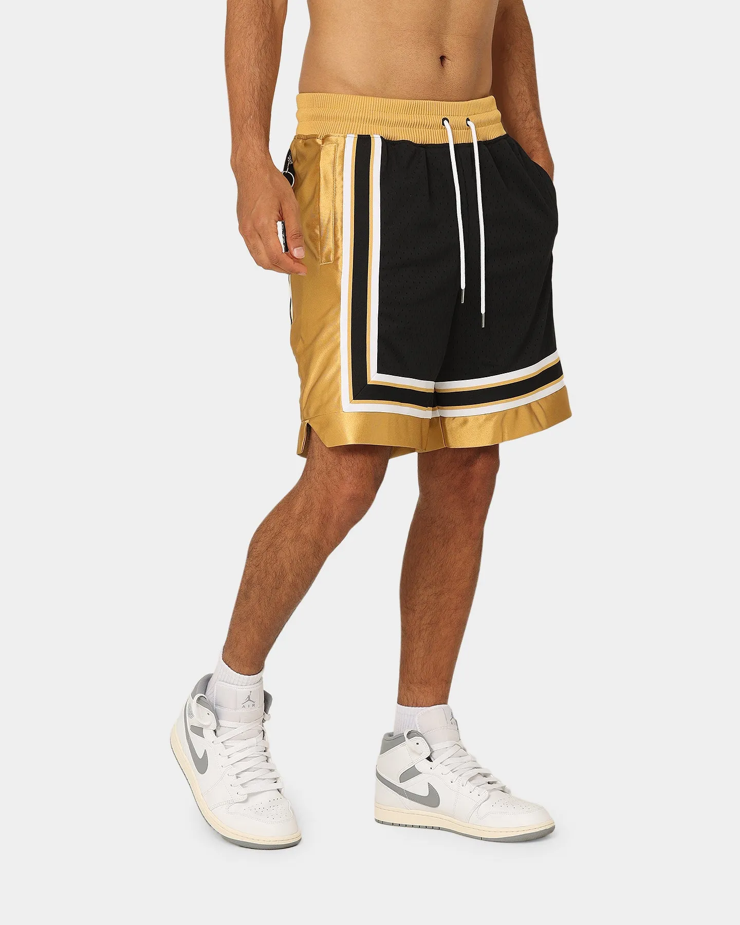 Casual Clothing Nike 8" Circa Basketball Shorts Black/Wheat Gold
