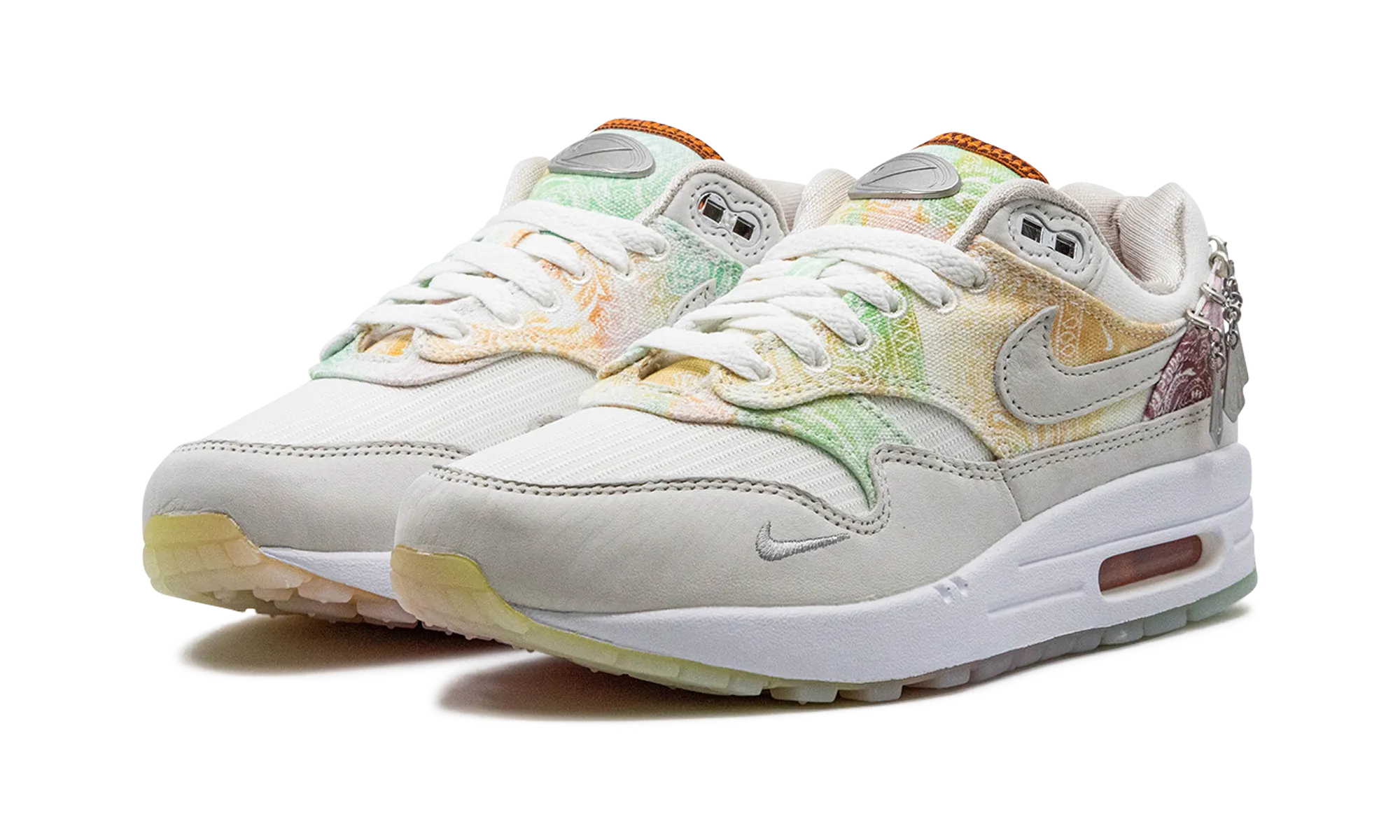 Wind Block NIKE AIR MAX 1 '87 WMNS "White Phantom Mint Foam"
