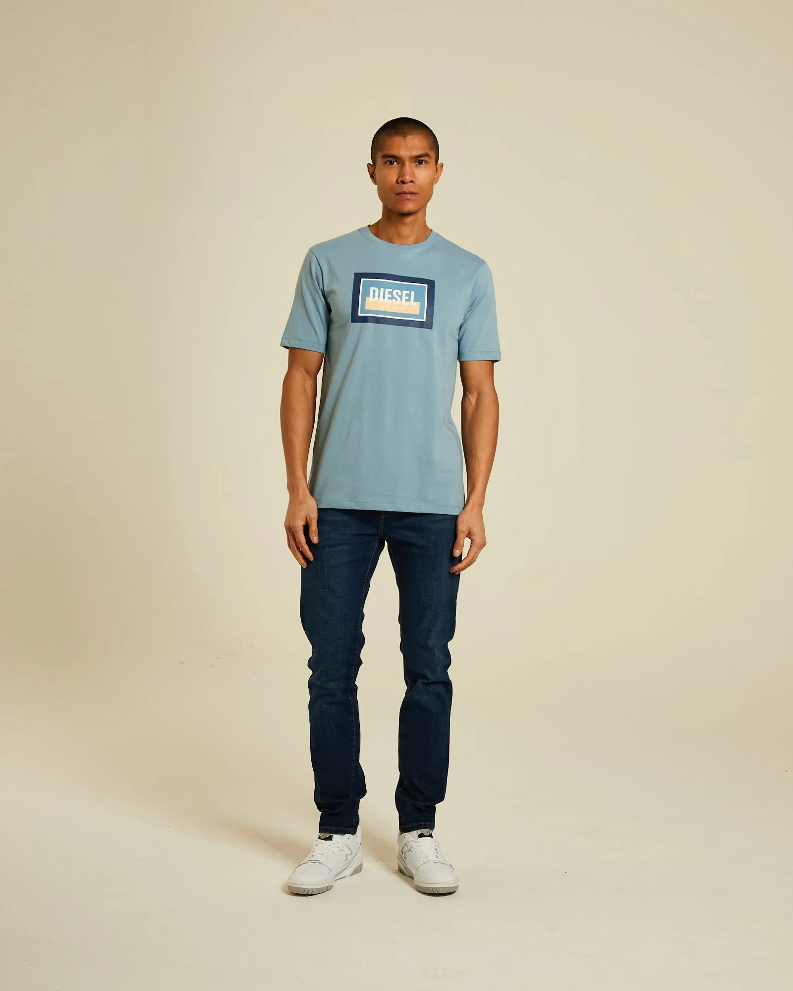 John Tee Pebble Blue NonRestrictive Cut