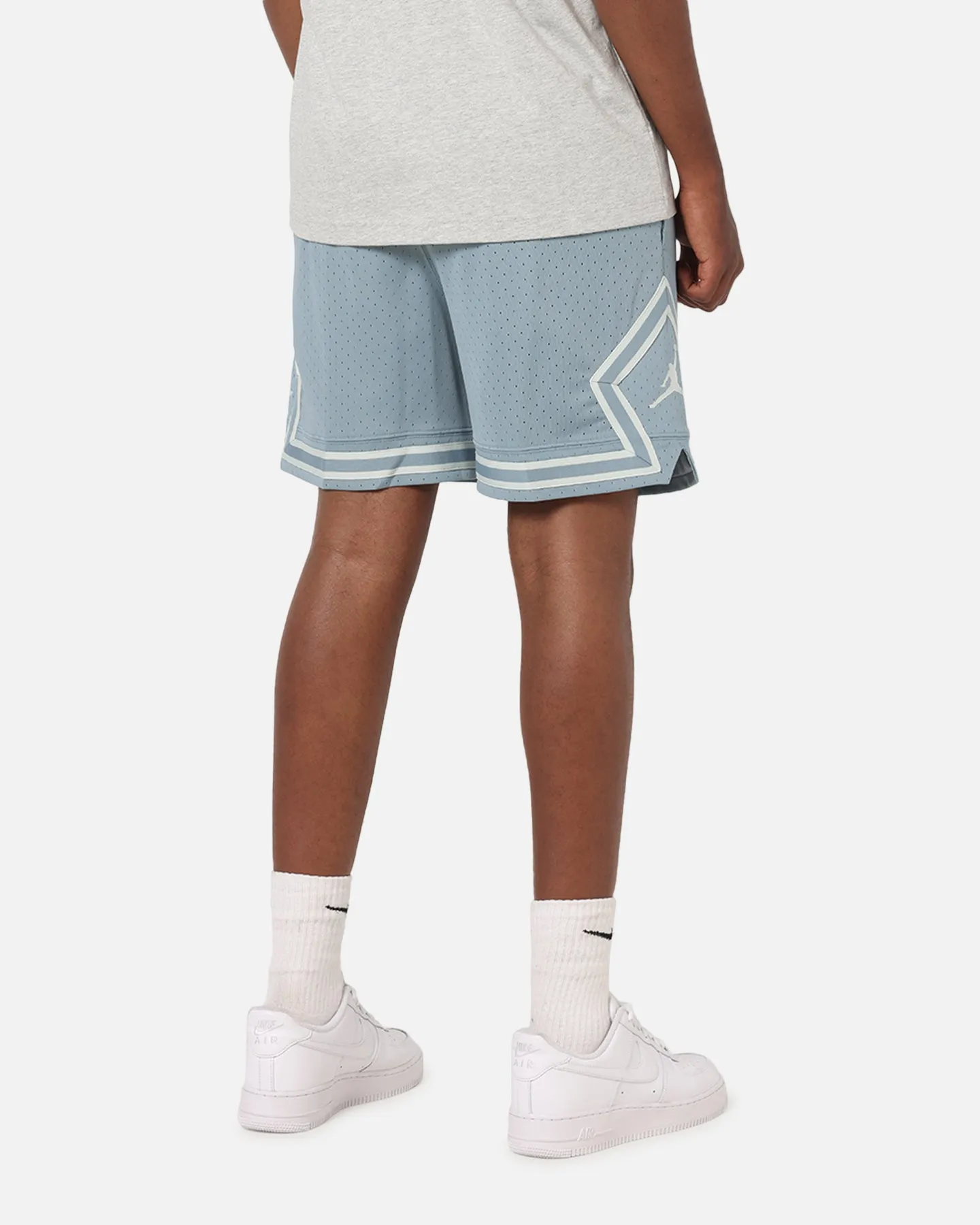 Ergonomic Panel Design Jordan Dri-FIT Mesh Diamond Shorts Aviator Grey