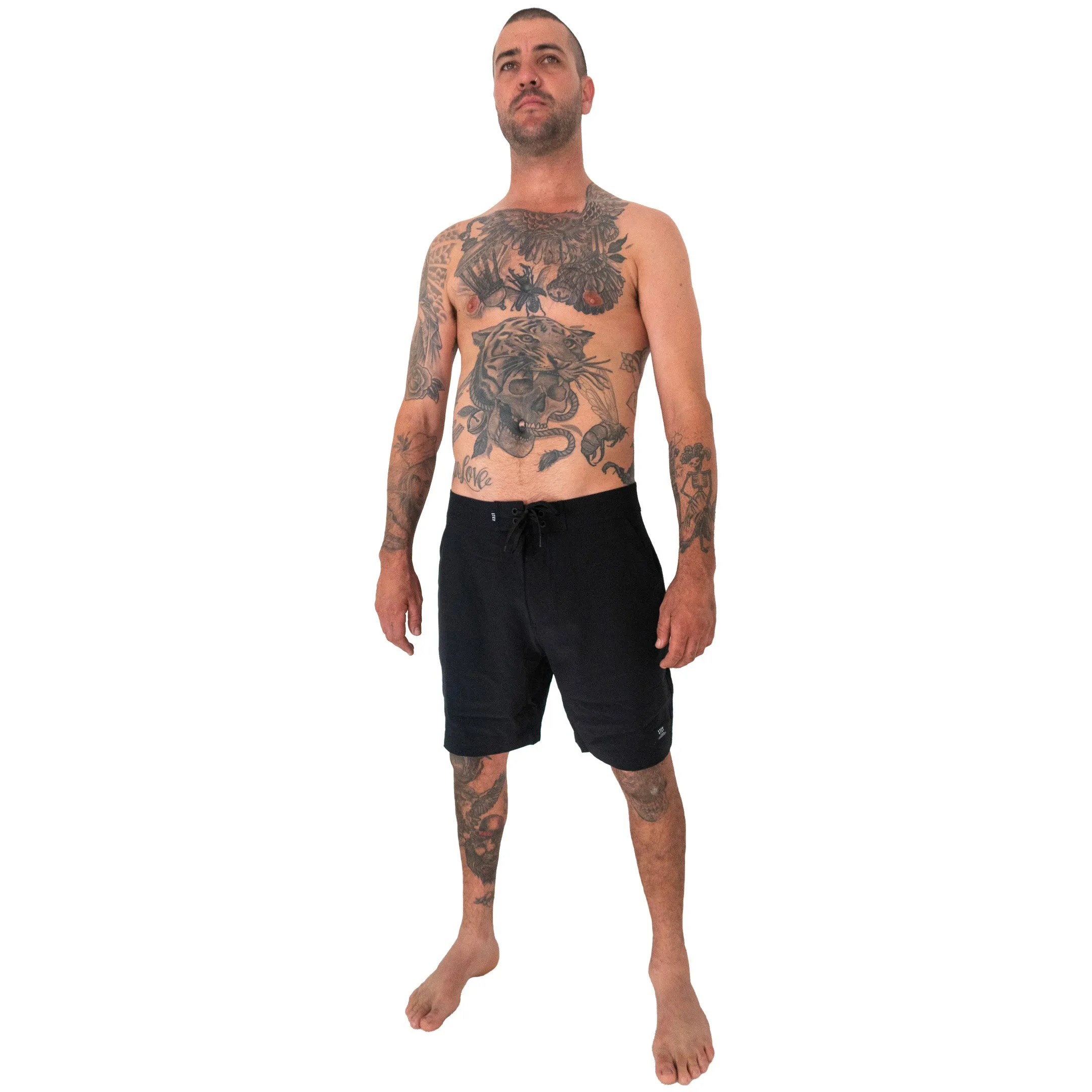 mesh ventilation CREW BOARDSHORT / BLACK