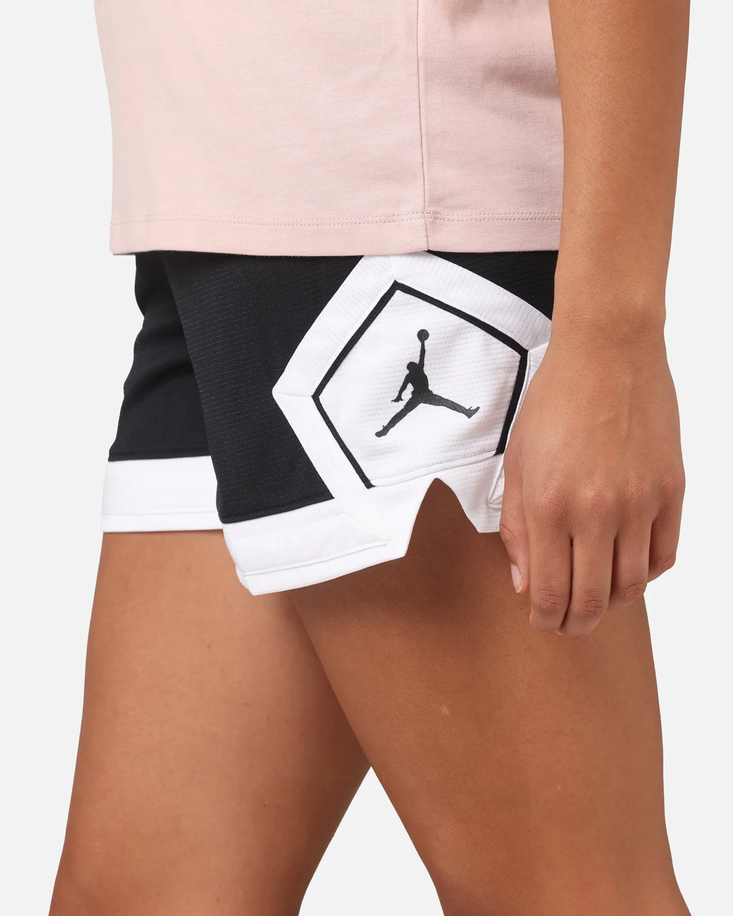 AdjustableDrawstring Jordan Women's 4" Diamond Shorts Black/White/White