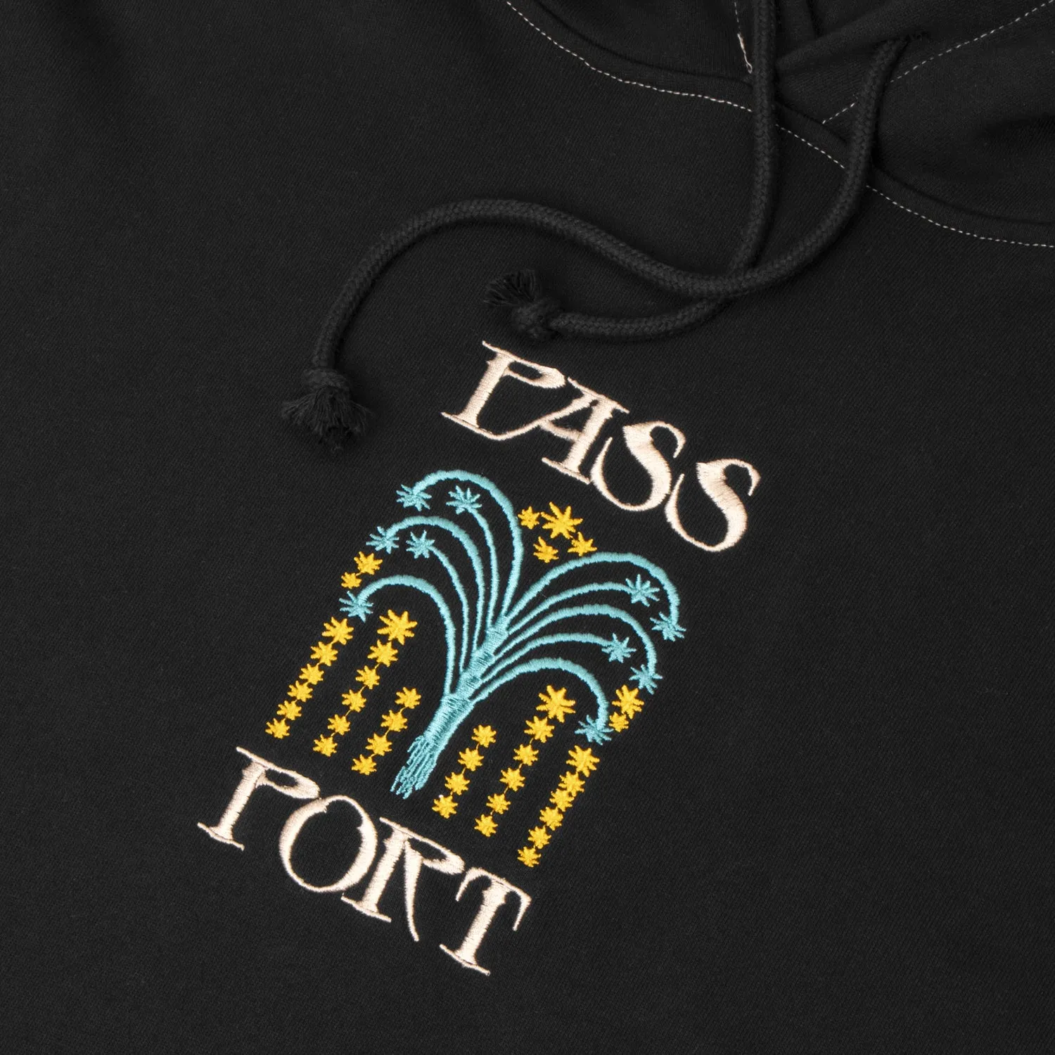 Sporty Comfort Pass~Port Roman Candle Hoodie - Black