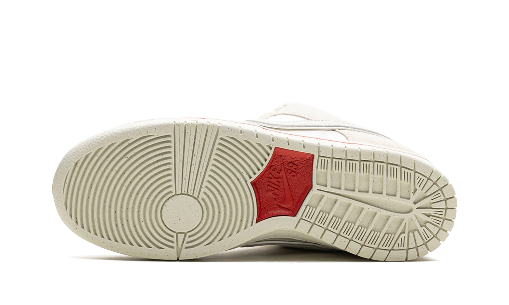 Field Hike SB Dunk Low "Valentine's Day - Low Love Found"