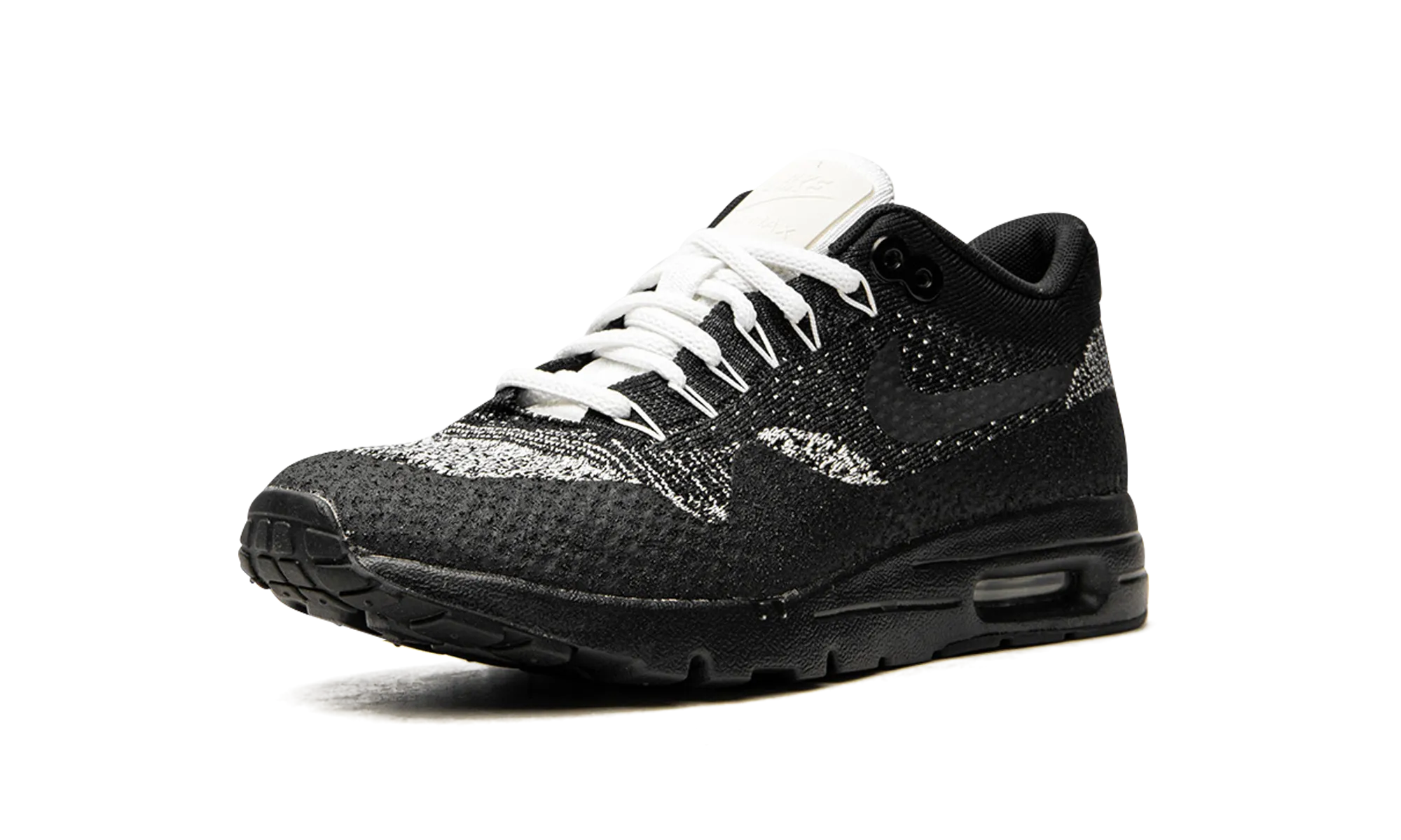 Wide toe box Enhanced grip AIR MAX 1 ULTRA FLYKNIT MNS WMNS
