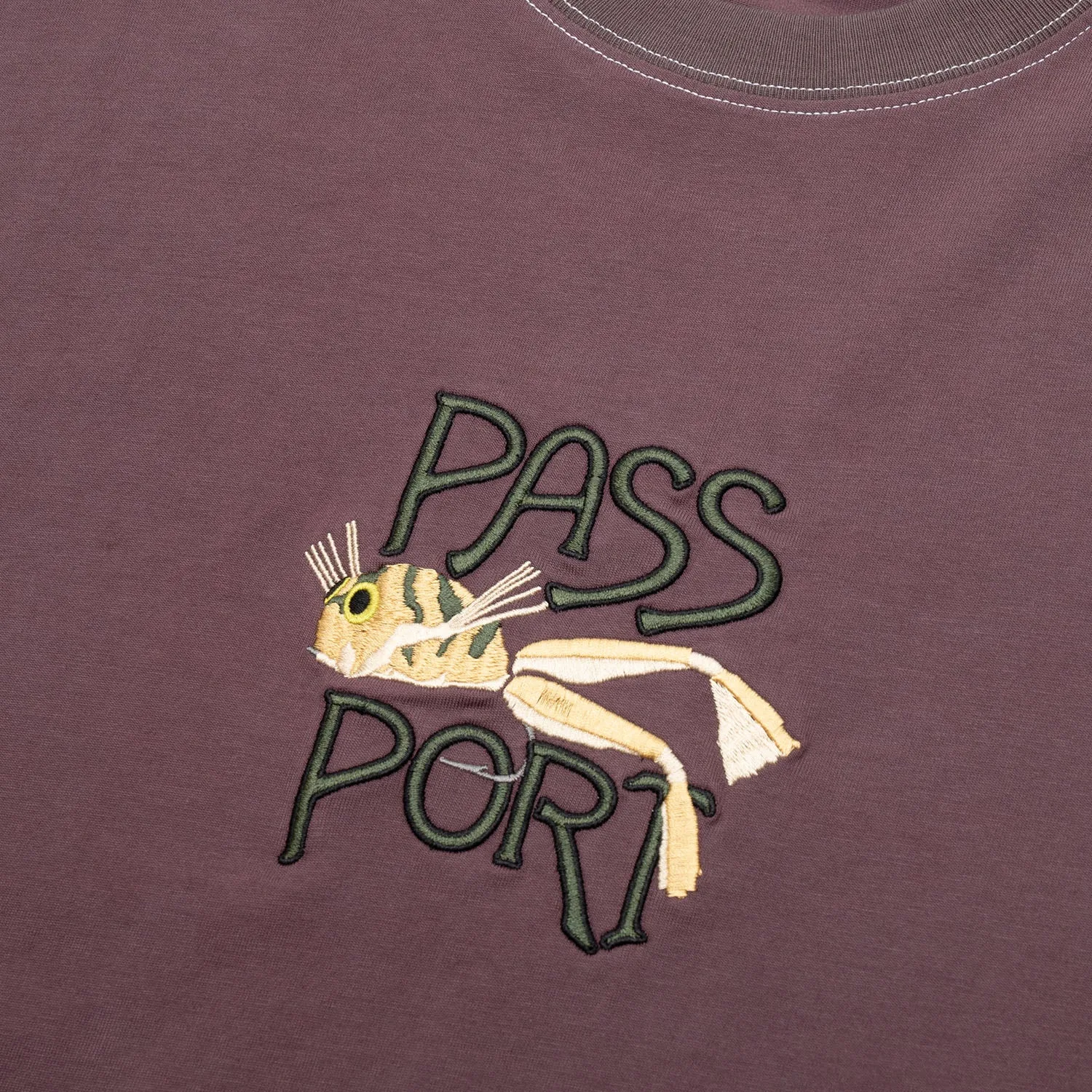 Smart Layer Pass~Port Frog Lure Organic Cotton Tee - Bottle Brown