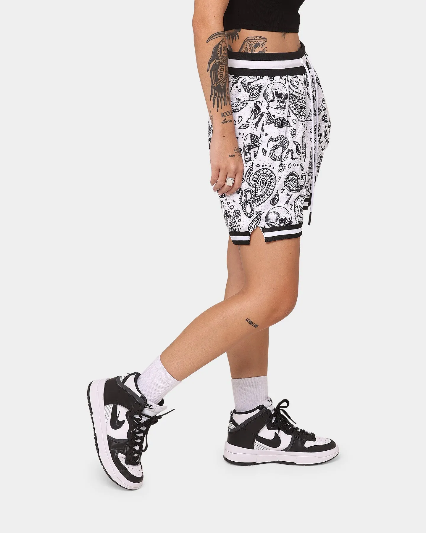 Saint Morta Paisley Olympus Ball Shorts White/Black Sporty Performance