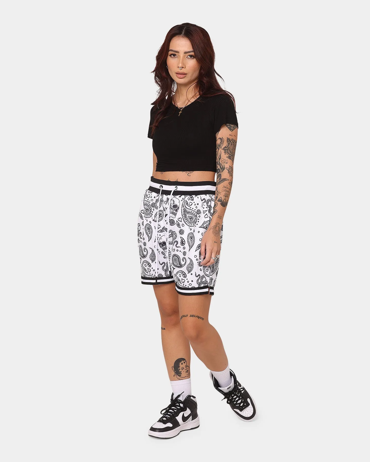 Crisp Texture Saint Morta Paisley Olympus Ball Shorts White/Black