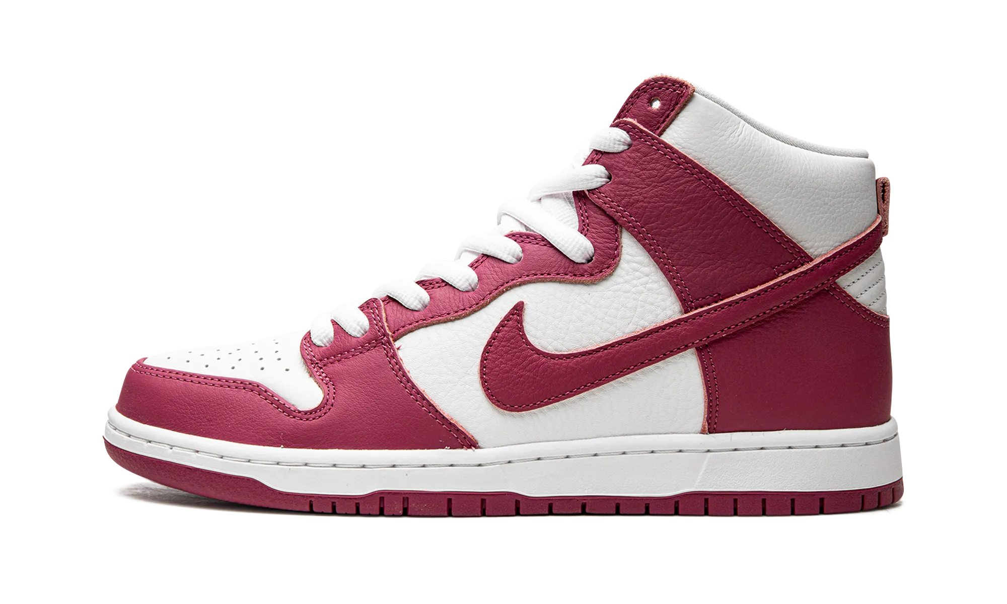 SB Dunk High "Sweet Beet" Step Relief Hike Meet