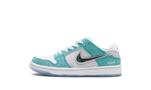 Root Hike Ice Walk SB Dunk Low Pro QS PS "April Skateboards"