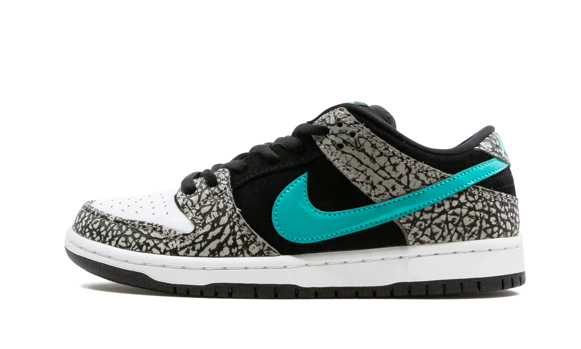 Step Lightly SB Dunk Low Pro "Elephant"
