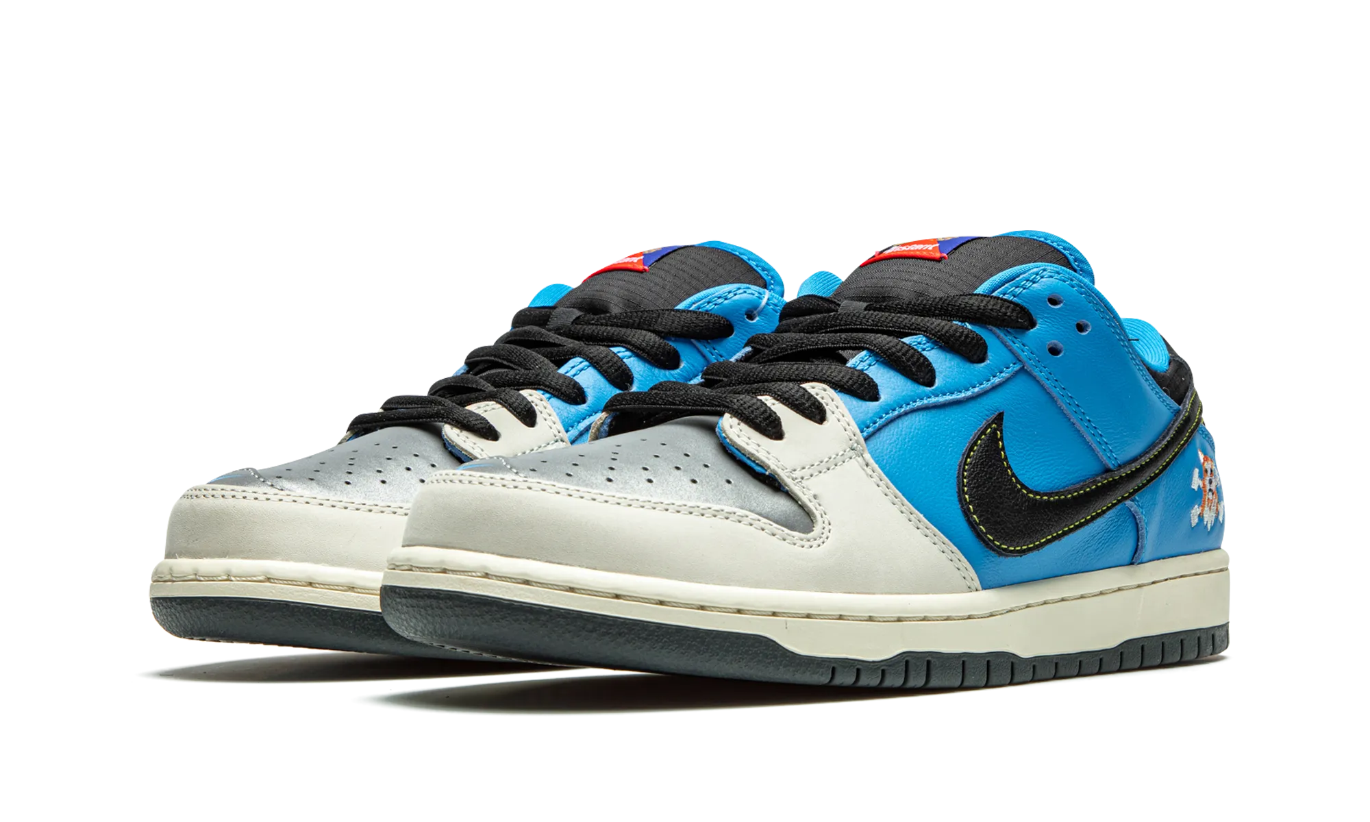SB Dunk Low Pro "Instant Skateboards" Smart Tread Style Upgrade