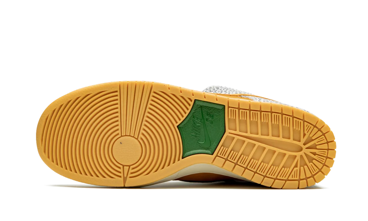 SB Dunk Low Pro "Safari" Everyday Pair